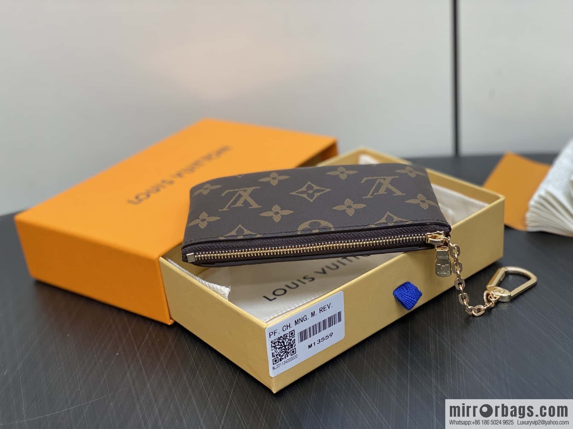 [Boutique‑grade] M13559 presbyopia, key bag wallet