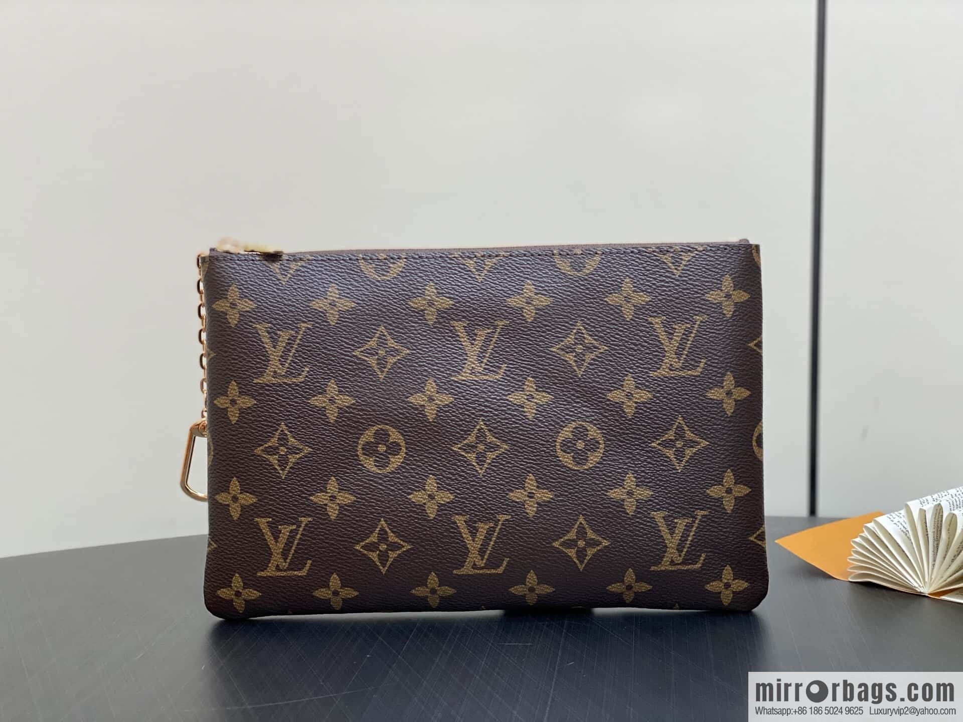 [Boutique‑grade] M13560 presbyopia, key bag wallet Pochette Clés medium key change bag