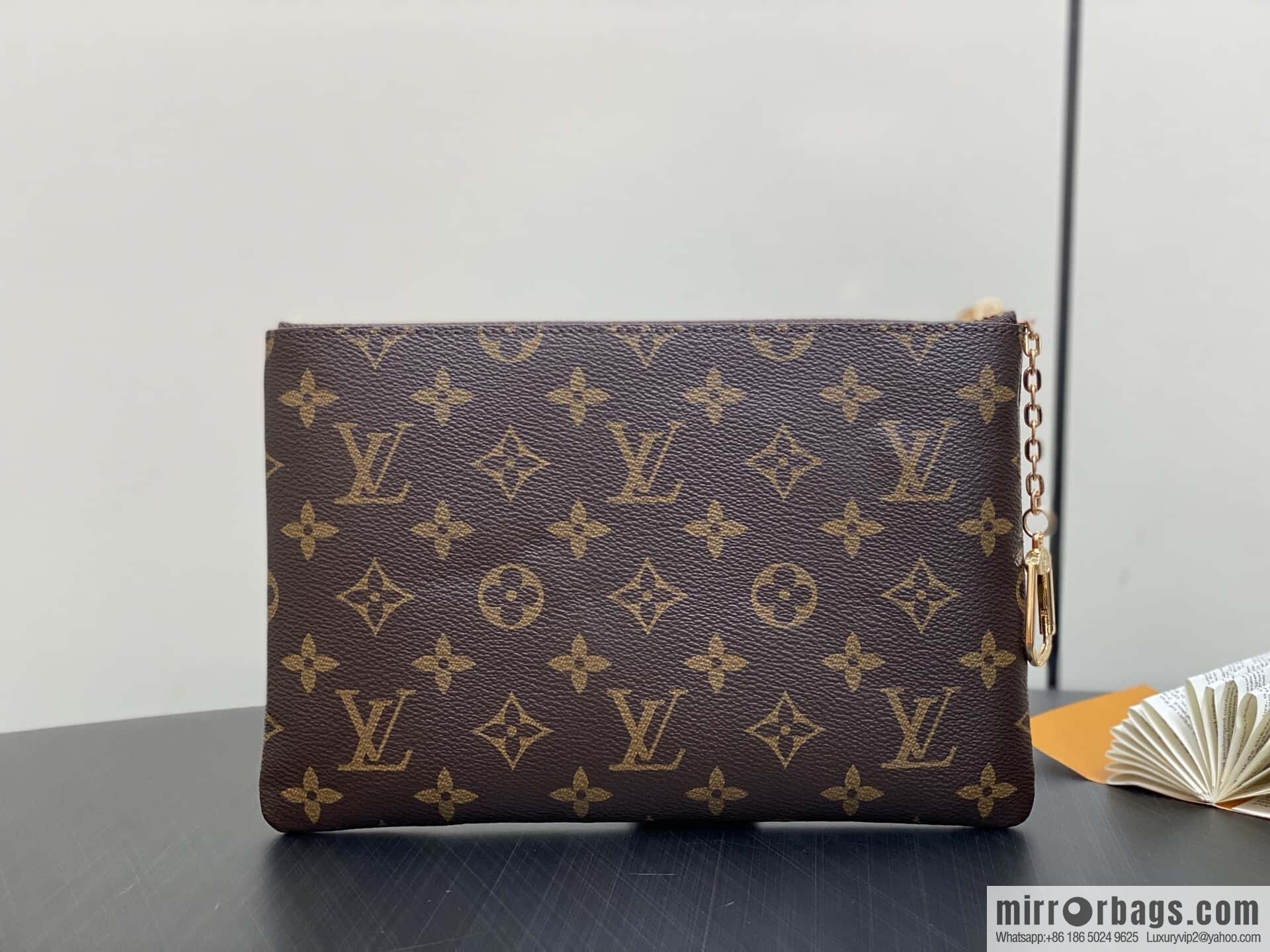 [Boutique‑grade] M13560 presbyopia, key bag wallet Pochette Clés medium key change bag
