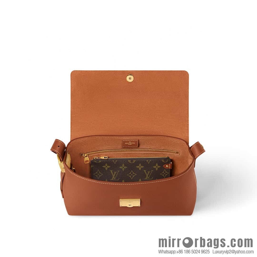 [Boutique‑grade] M13148 black M13151 brown, full leather shoulder bag Low Key Messenger handbag