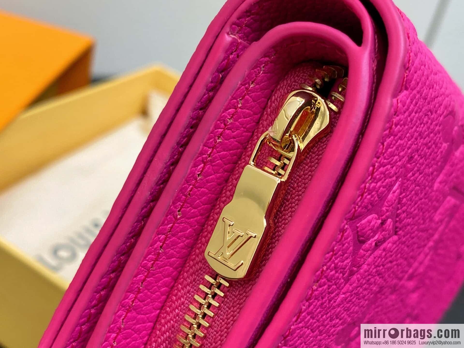 [Boutique‑grade] M13619 rose red and white, two-fold zipper wallet LV x TM Portfolio Claire wallet