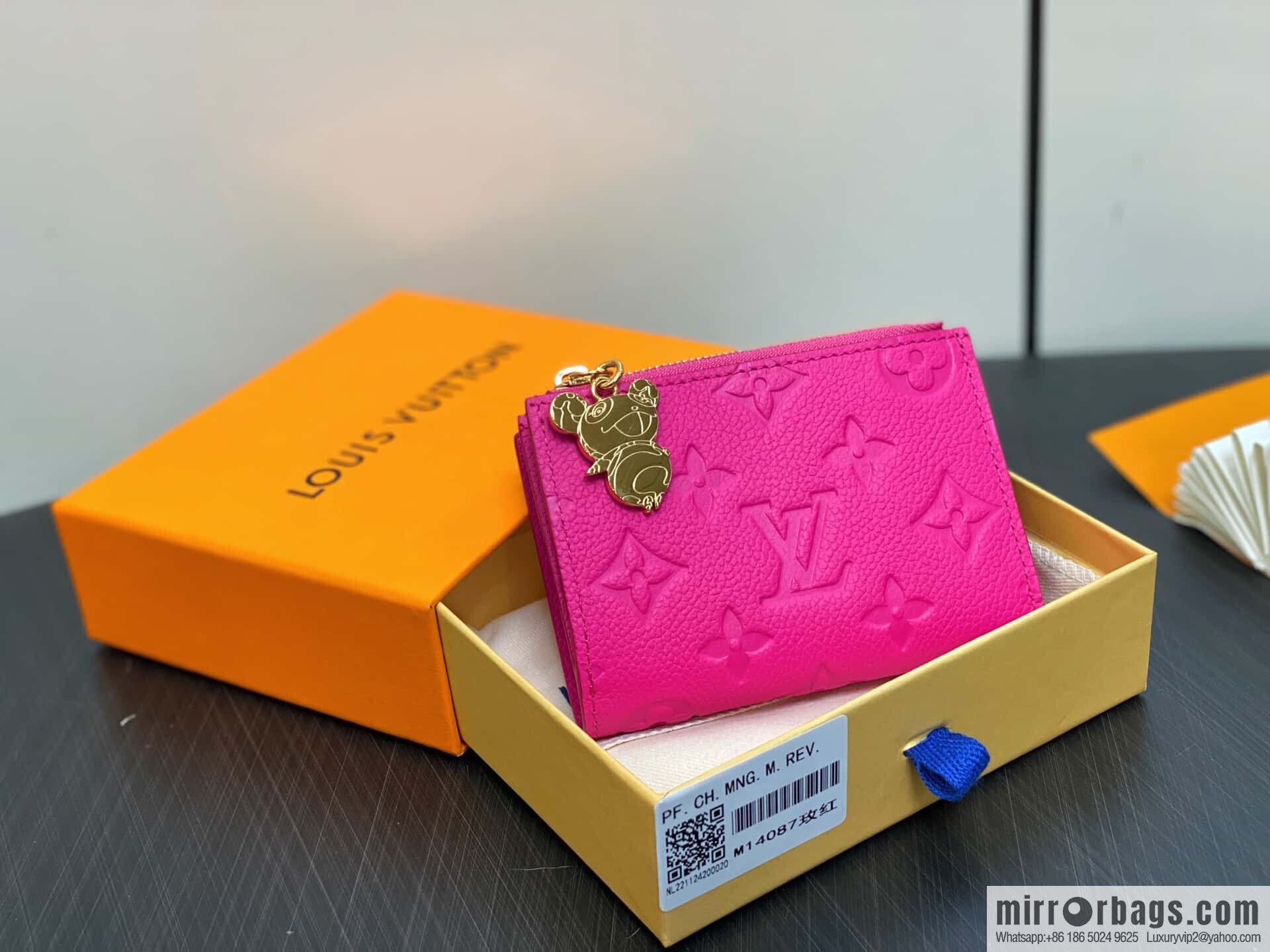 [Boutique‑grade] M14087 rose red and white, two fold wallet LV x TM Portfolio Lisa wallet