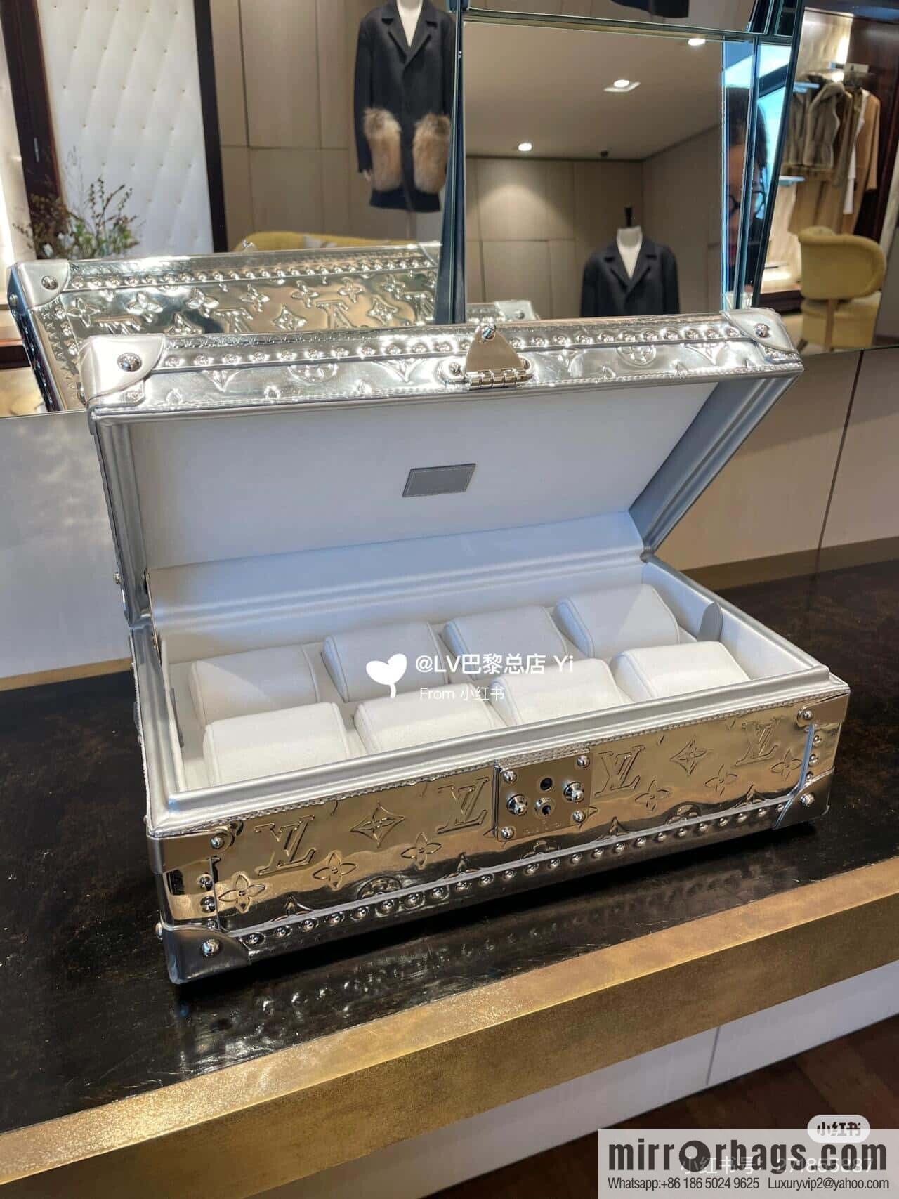 [Boutique‑grade] M12277 silver patent leather, case watch case Coffret 8 Montres watch case