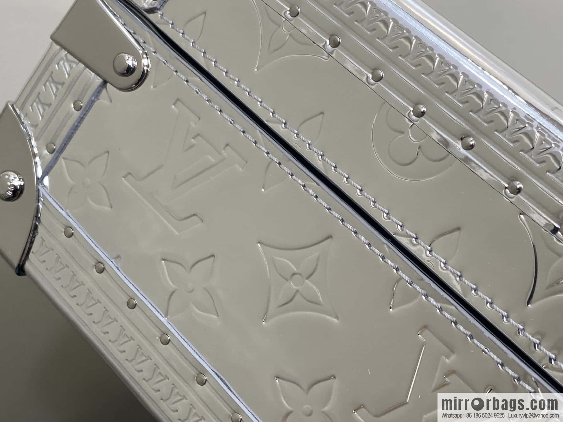 [Boutique‑grade] M12277 silver patent leather, case watch case Coffret 8 Montres watch case