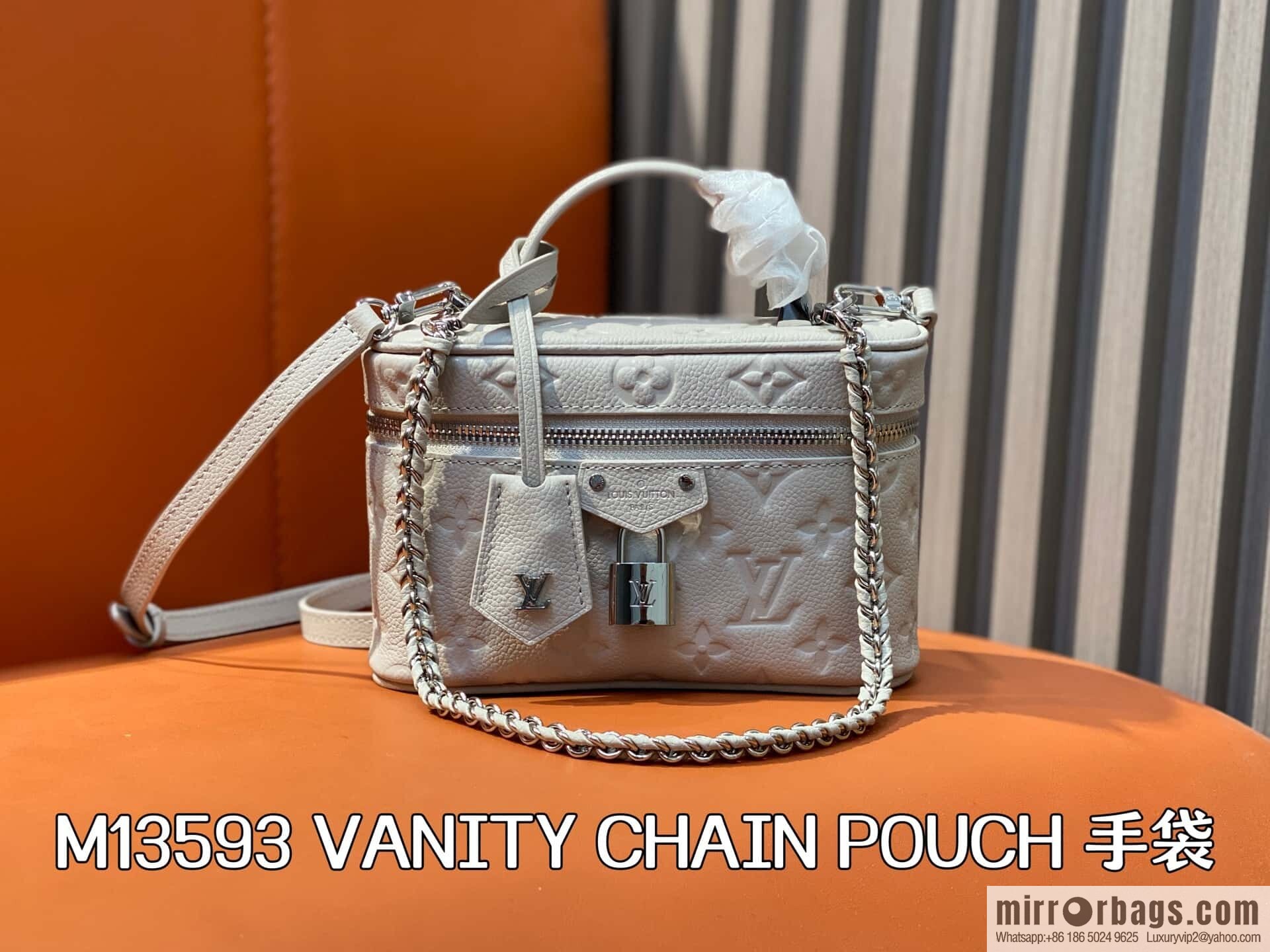 [Boutique‑grade] M13593 light gray, full leather chain bag cosmetic bag VANITY CHAIN POUCH handbag