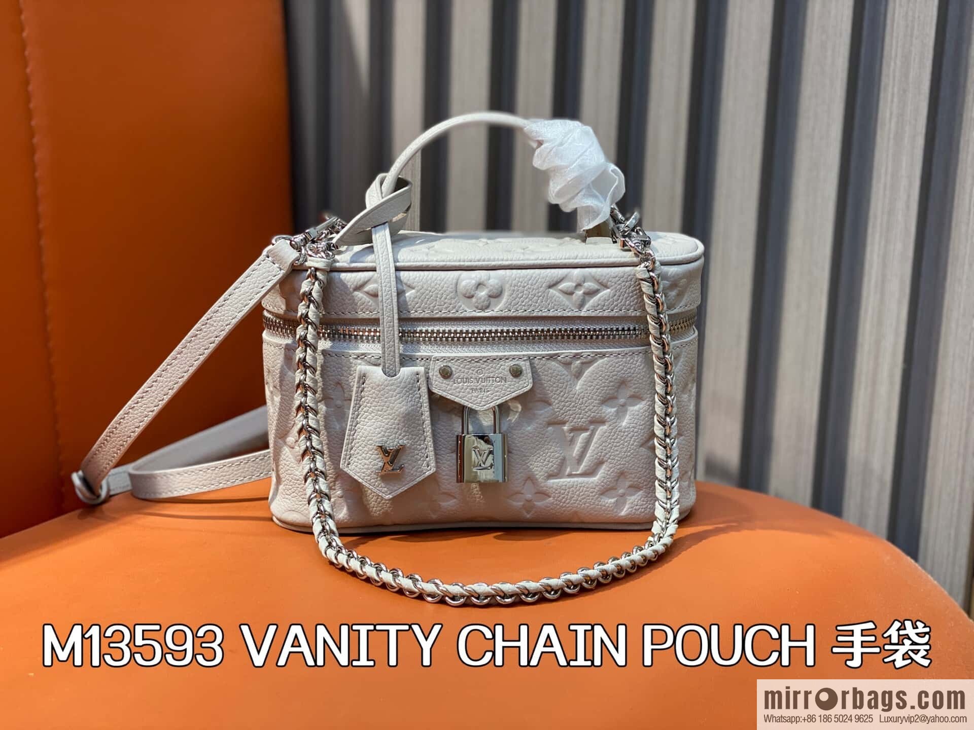[Boutique‑grade] M13593 light gray, full leather chain bag cosmetic bag VANITY CHAIN POUCH handbag
