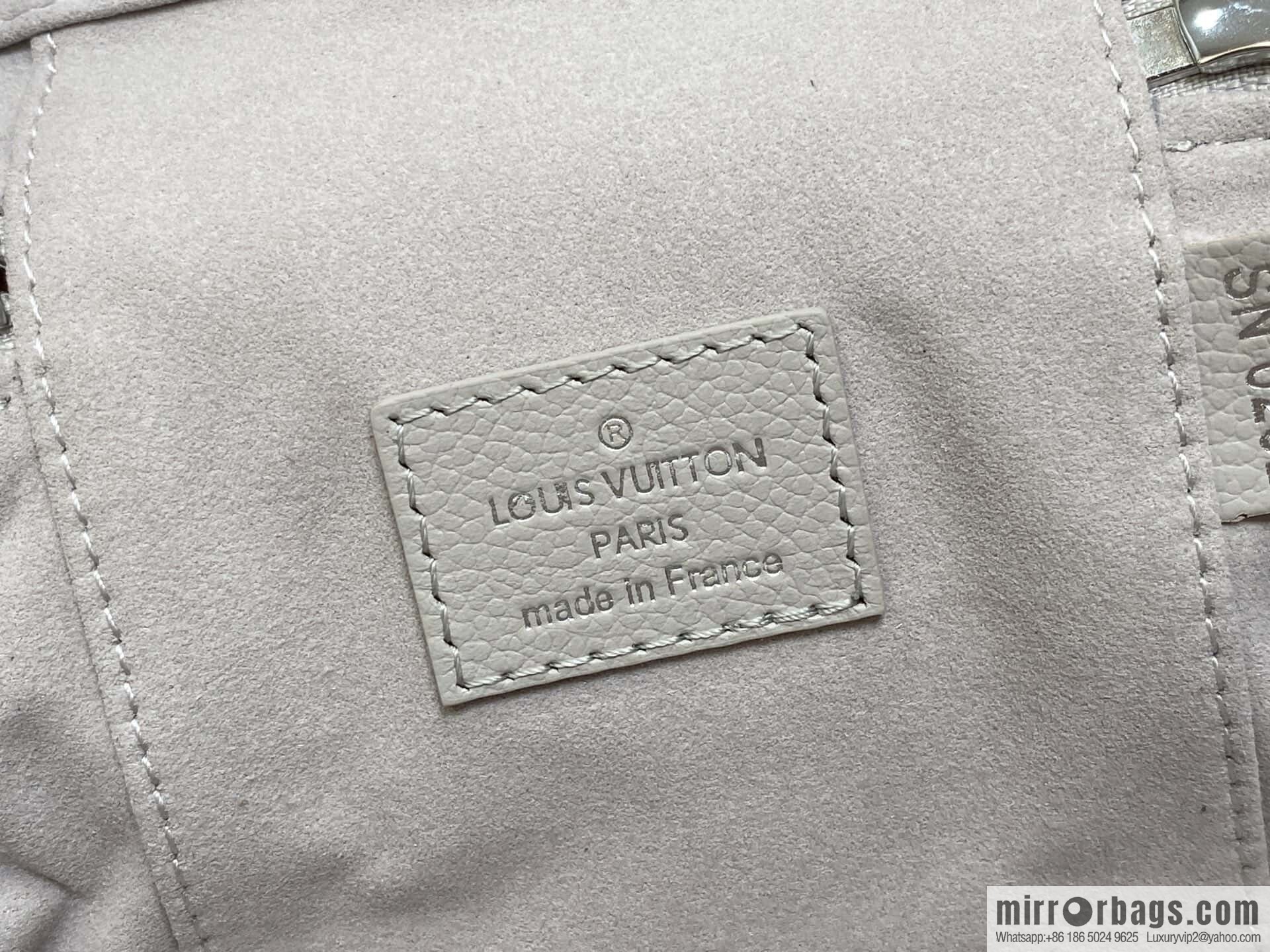 [Boutique‑grade] M13593 light gray, full leather chain bag cosmetic bag VANITY CHAIN POUCH handbag