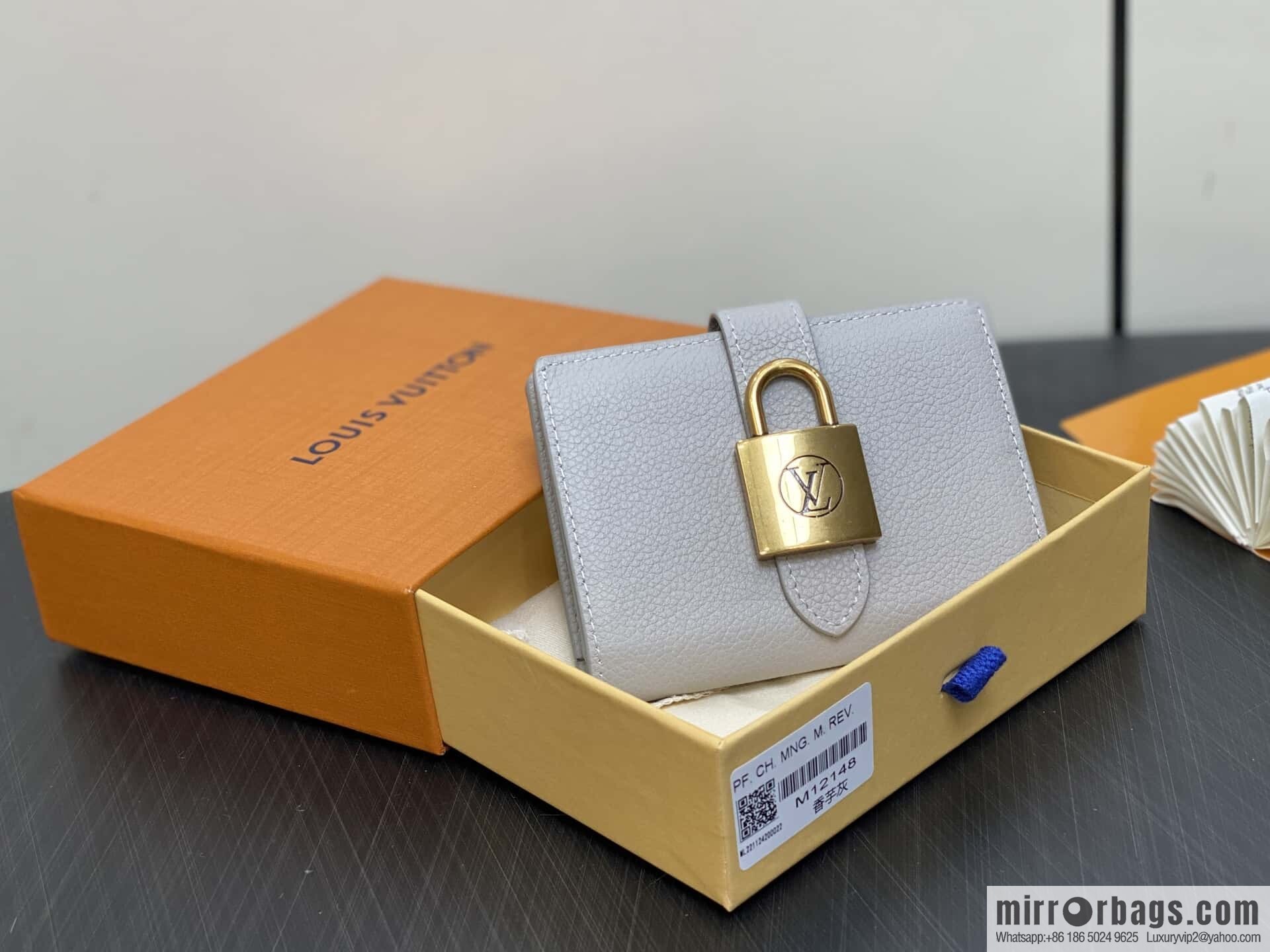 [Boutique‑grade] M12148 taro ash, full leather wallet series Portfoille Locky wallet