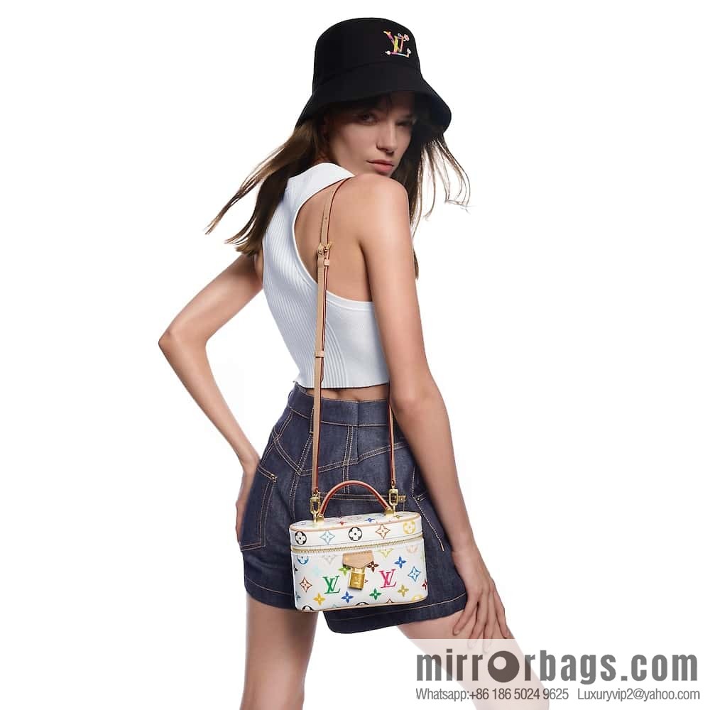 LV M13662 LV x TM Vanity Chain Pouch