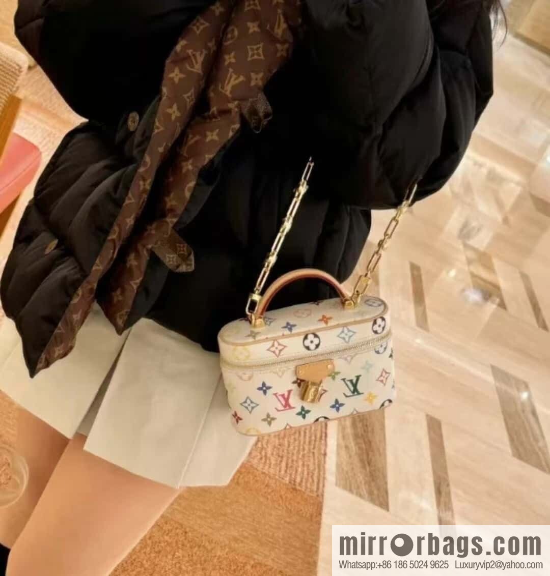 LV M13662 LV x TM Vanity Chain Pouch