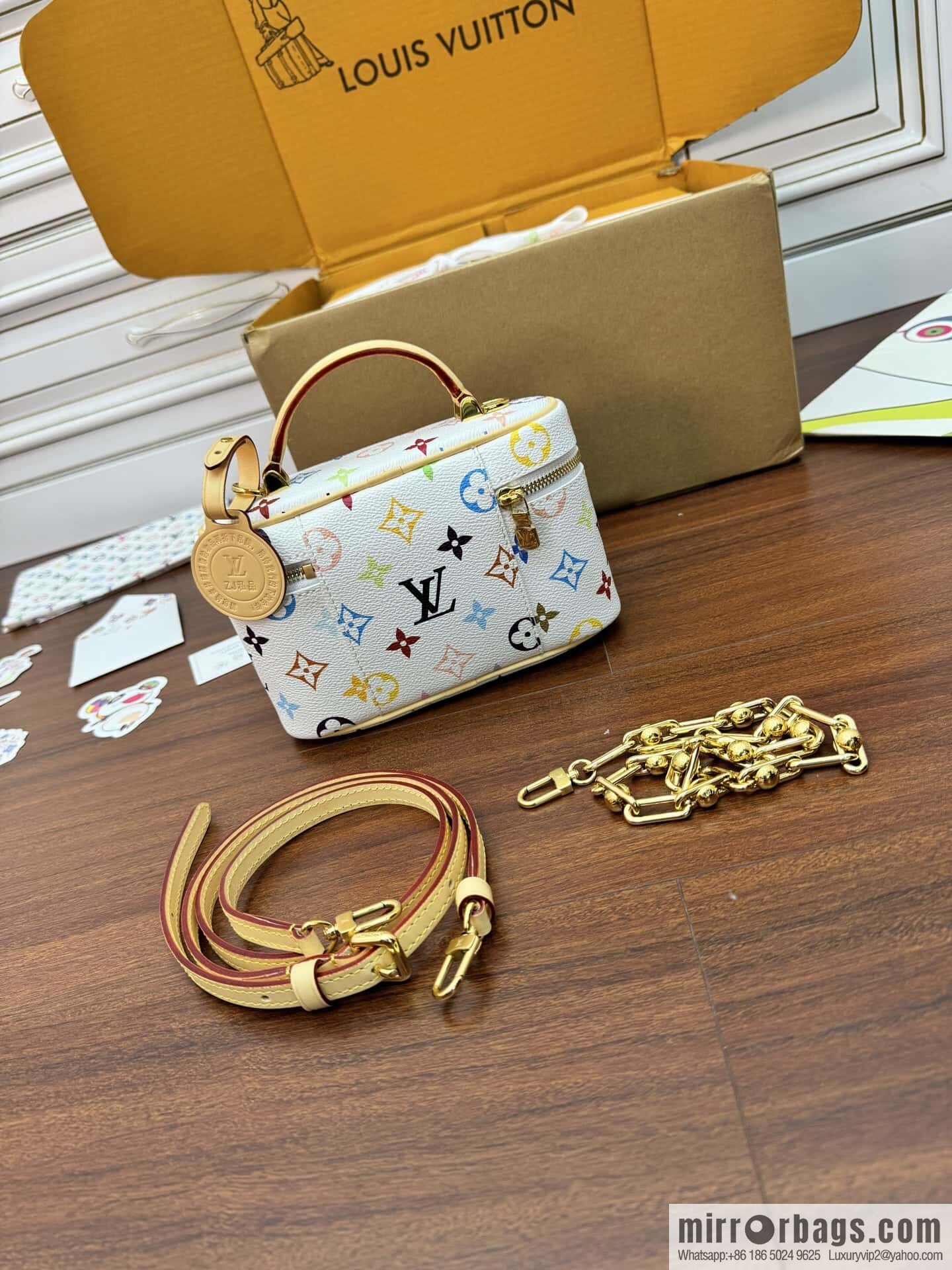 LV M13662 LV x TM Vanity Chain Pouch
