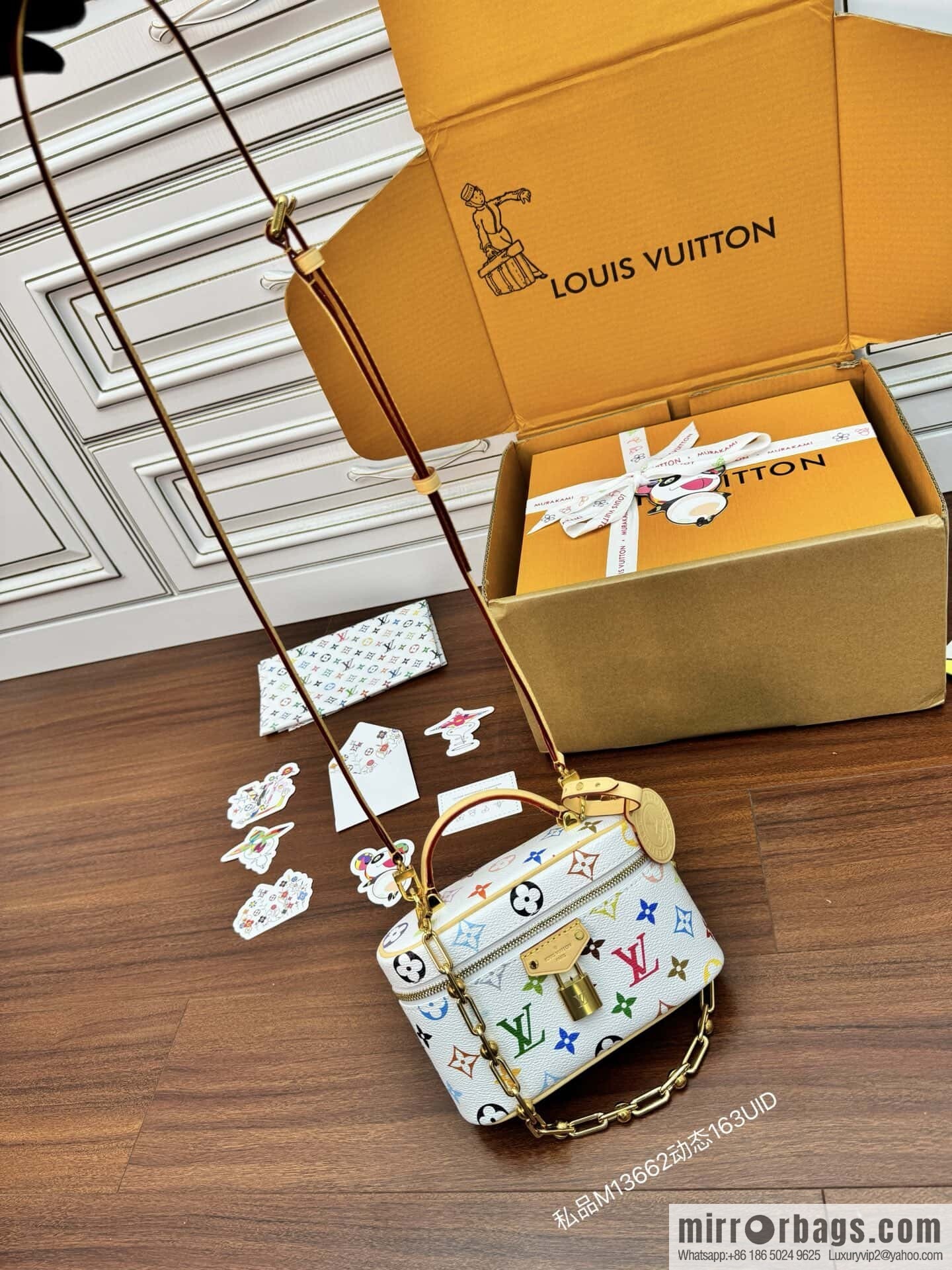 LV M13662 LV x TM Vanity Chain Pouch