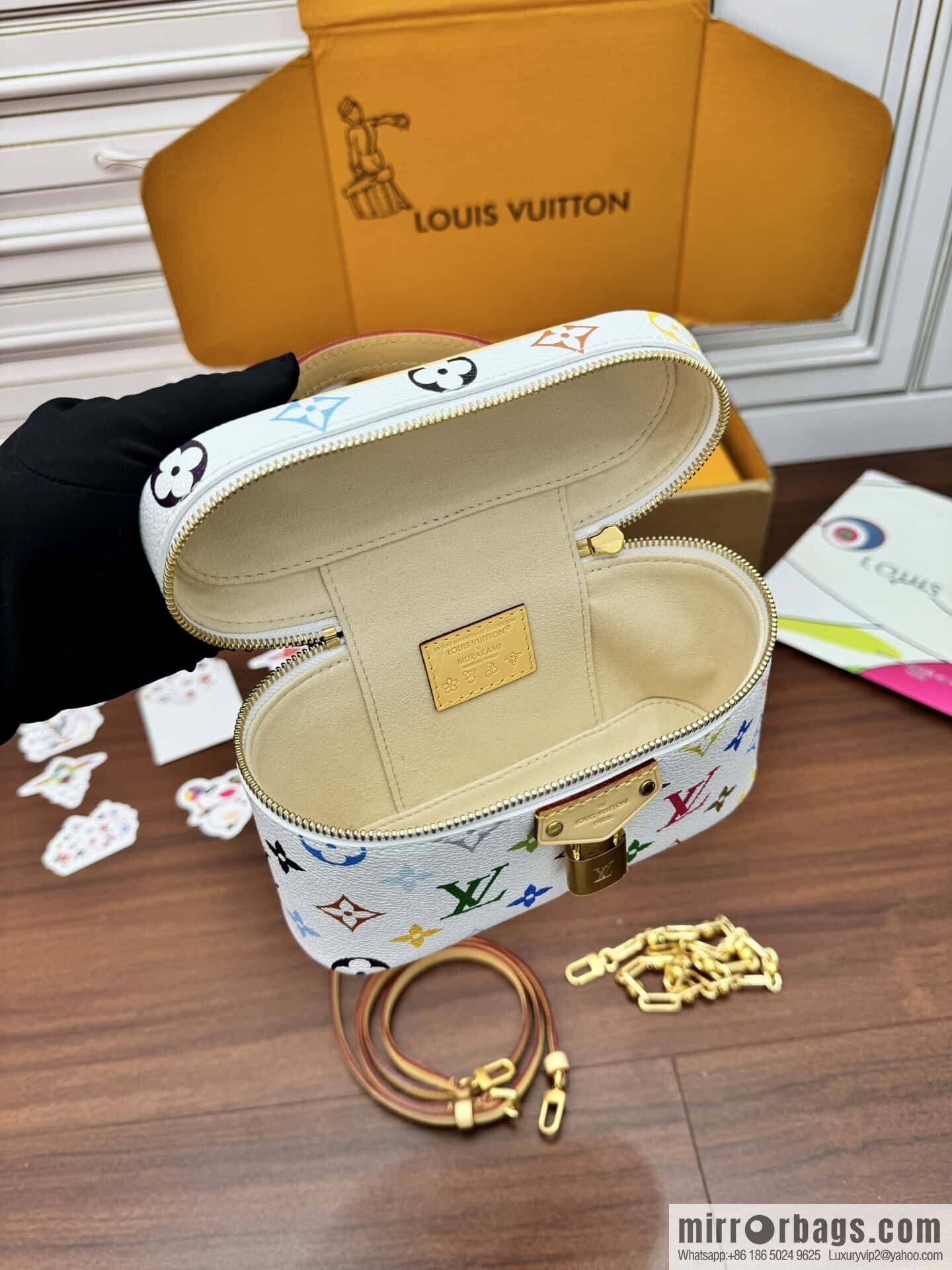 LV M13662 LV x TM Vanity Chain Pouch