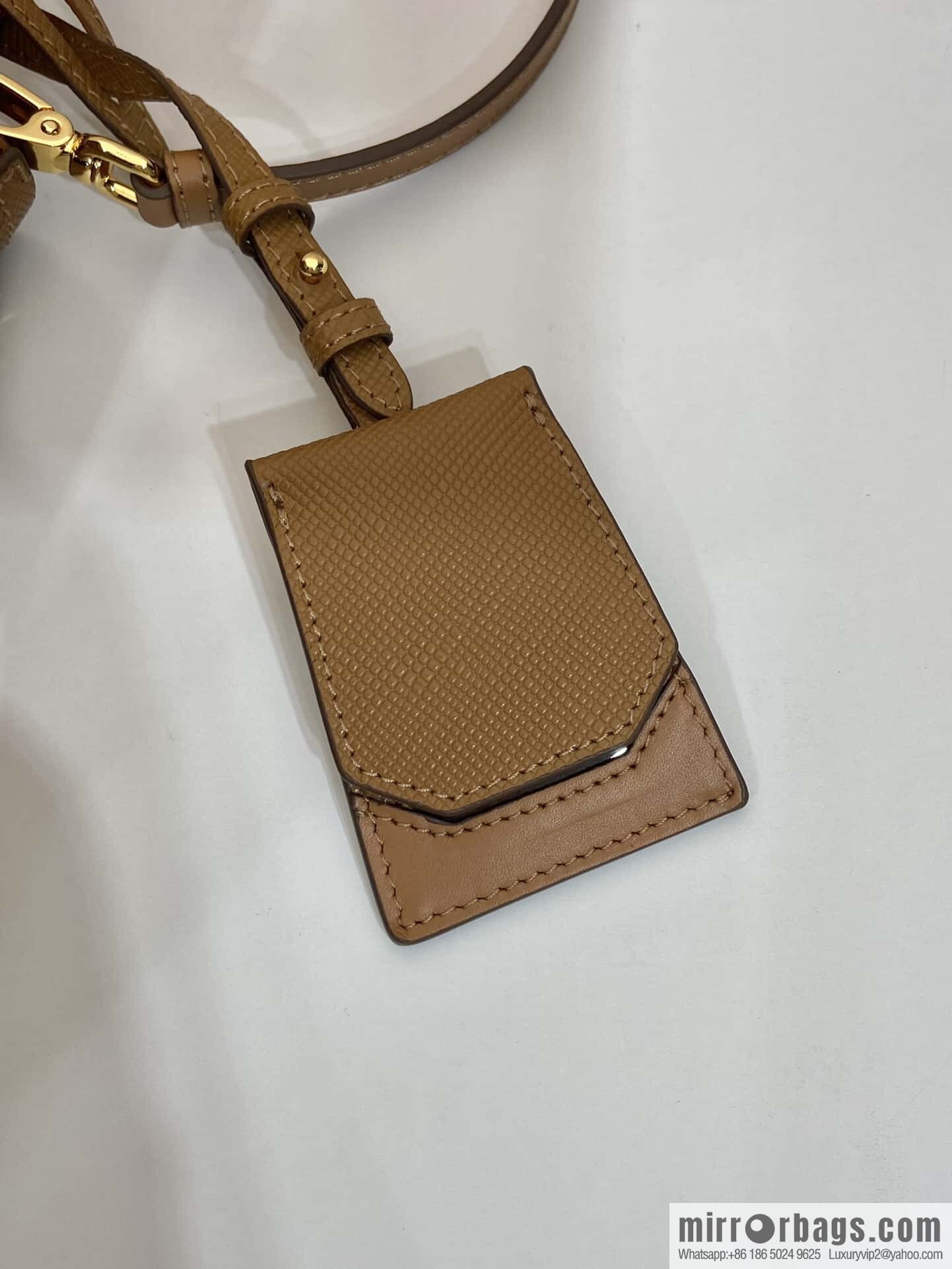 PRADA 🔆 exclusive debut 🔆 1BA217 mini number new color