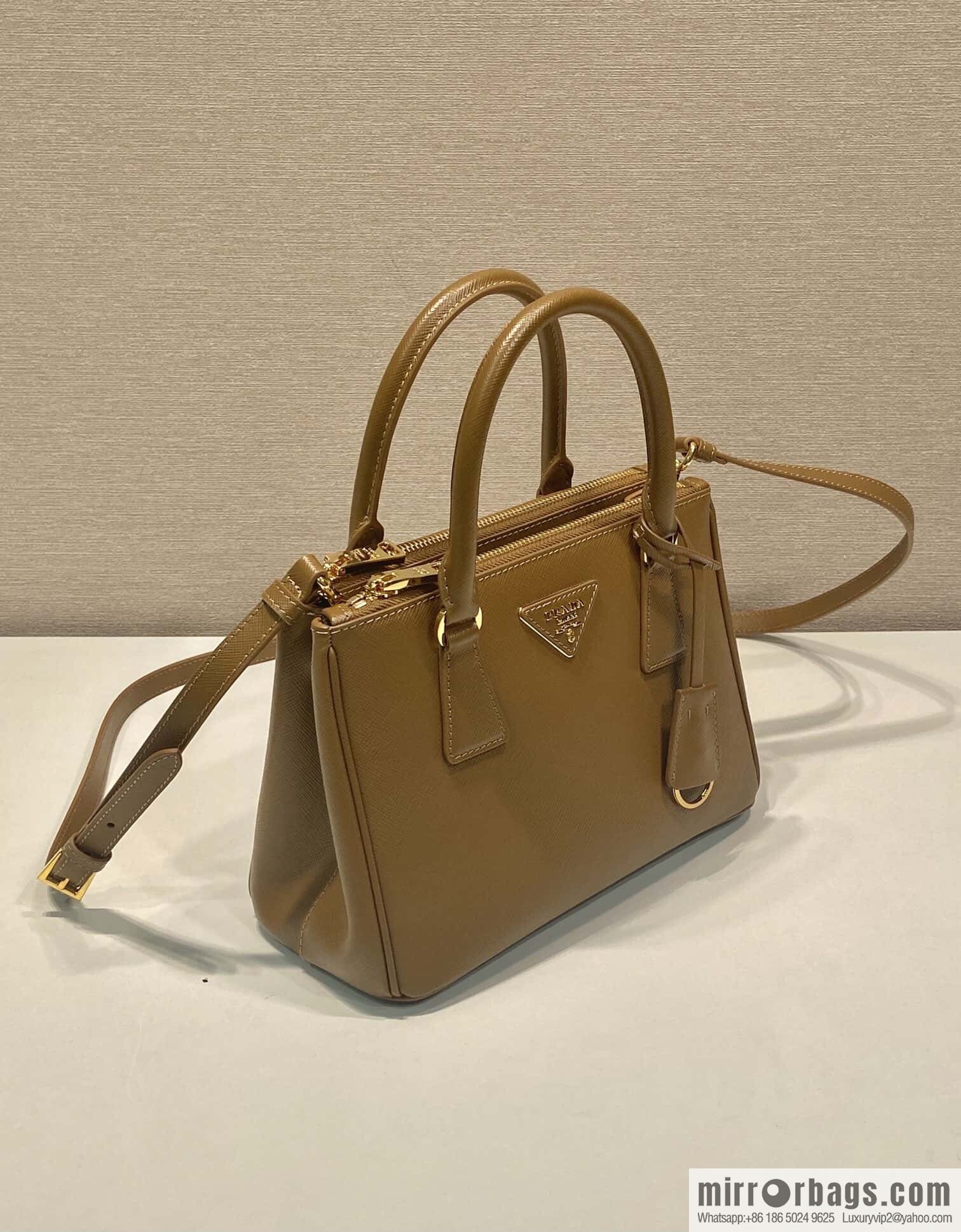 PRADA ๐ classic explosion 1BA896 ๐ caramel color
