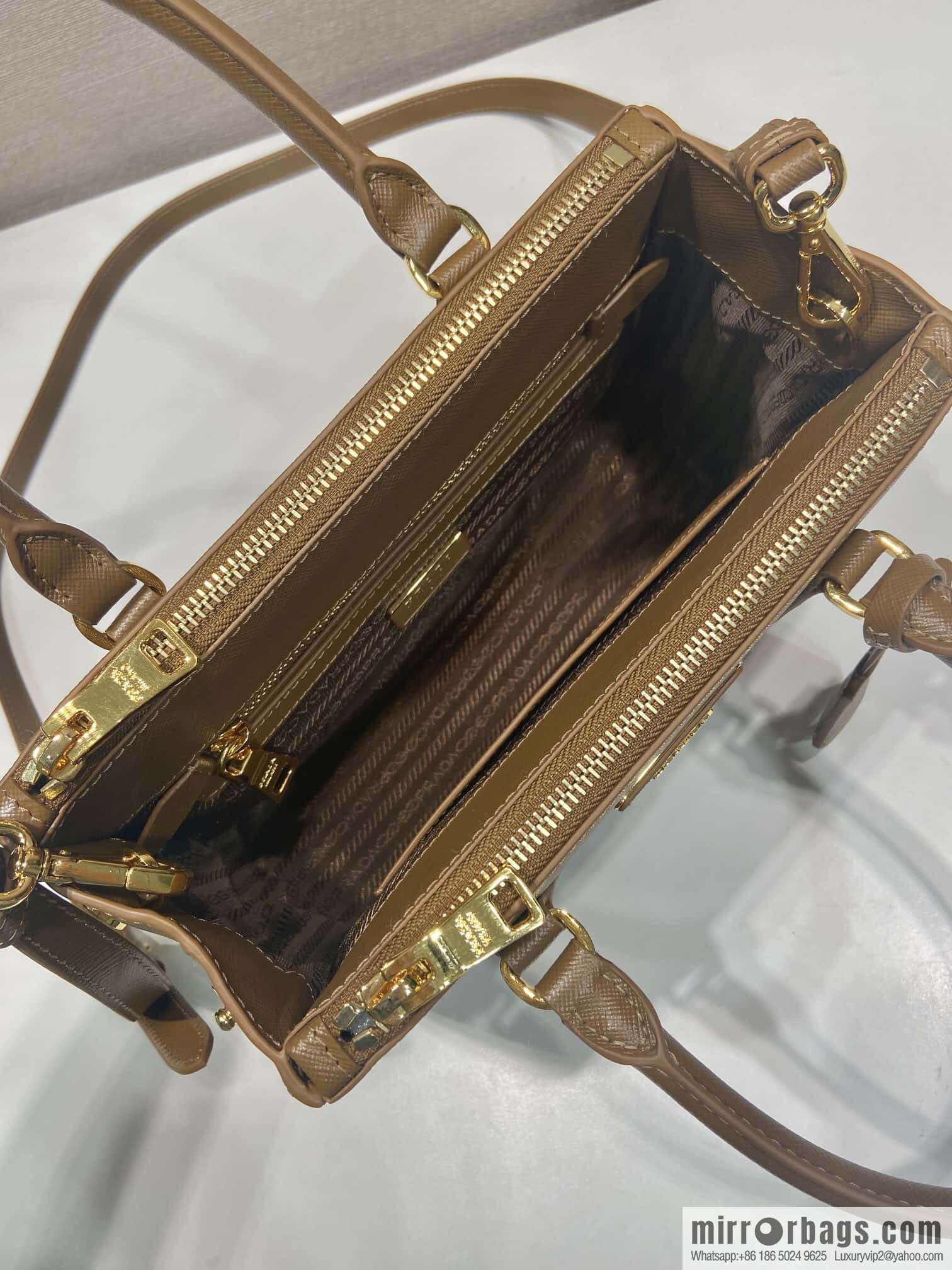 PRADA ๐ classic explosion 1BA896 ๐ caramel color