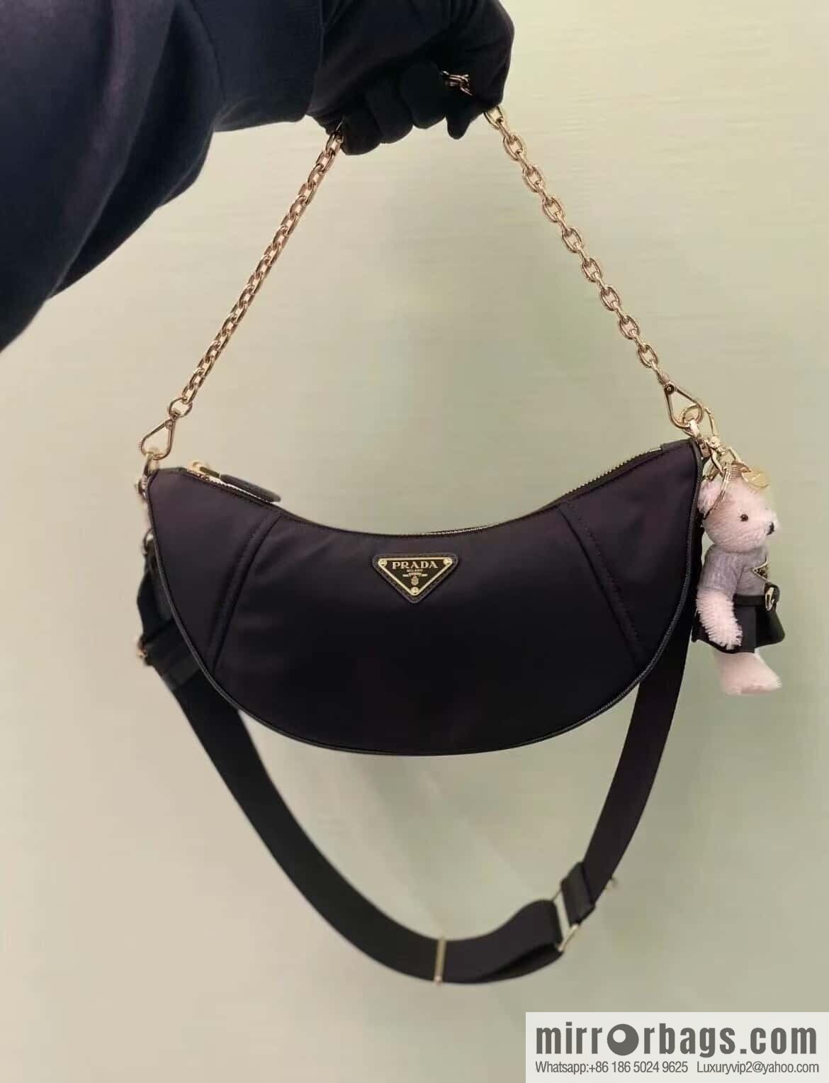 PRADA 🎉 new crescent bag 🎉 1BH222 multifunctional 🎉🎉 black