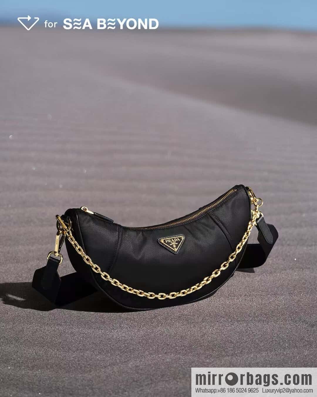 PRADA 🎉 new crescent bag 🎉 1BH222 multifunctional 🎉🎉 black