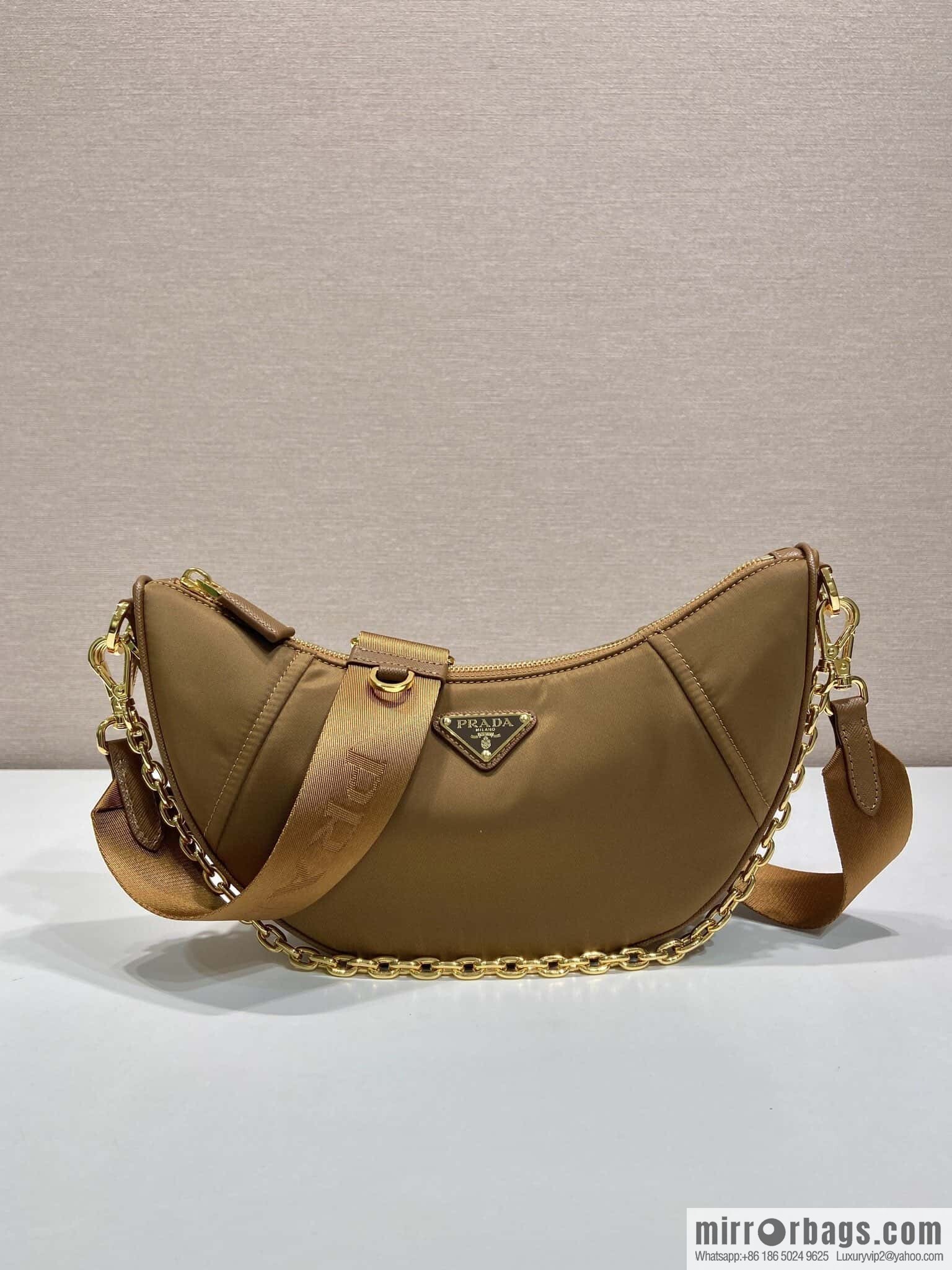 PRADA 🎉 new crescent bag 🎉 1BH222 multifunctional 🎉🎉 caramel color