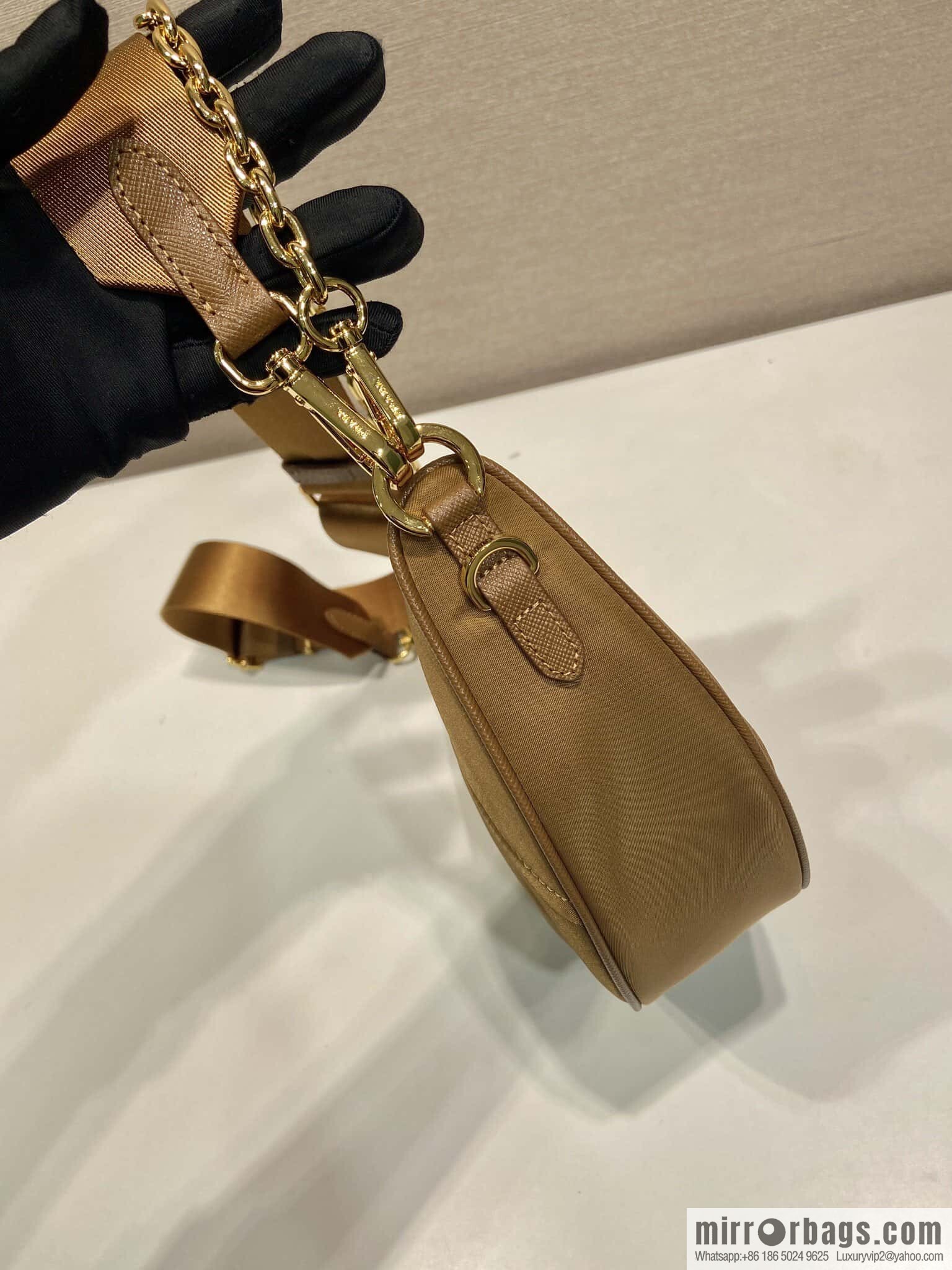 PRADA 🎉 new crescent bag 🎉 1BH222 multifunctional 🎉🎉 caramel color