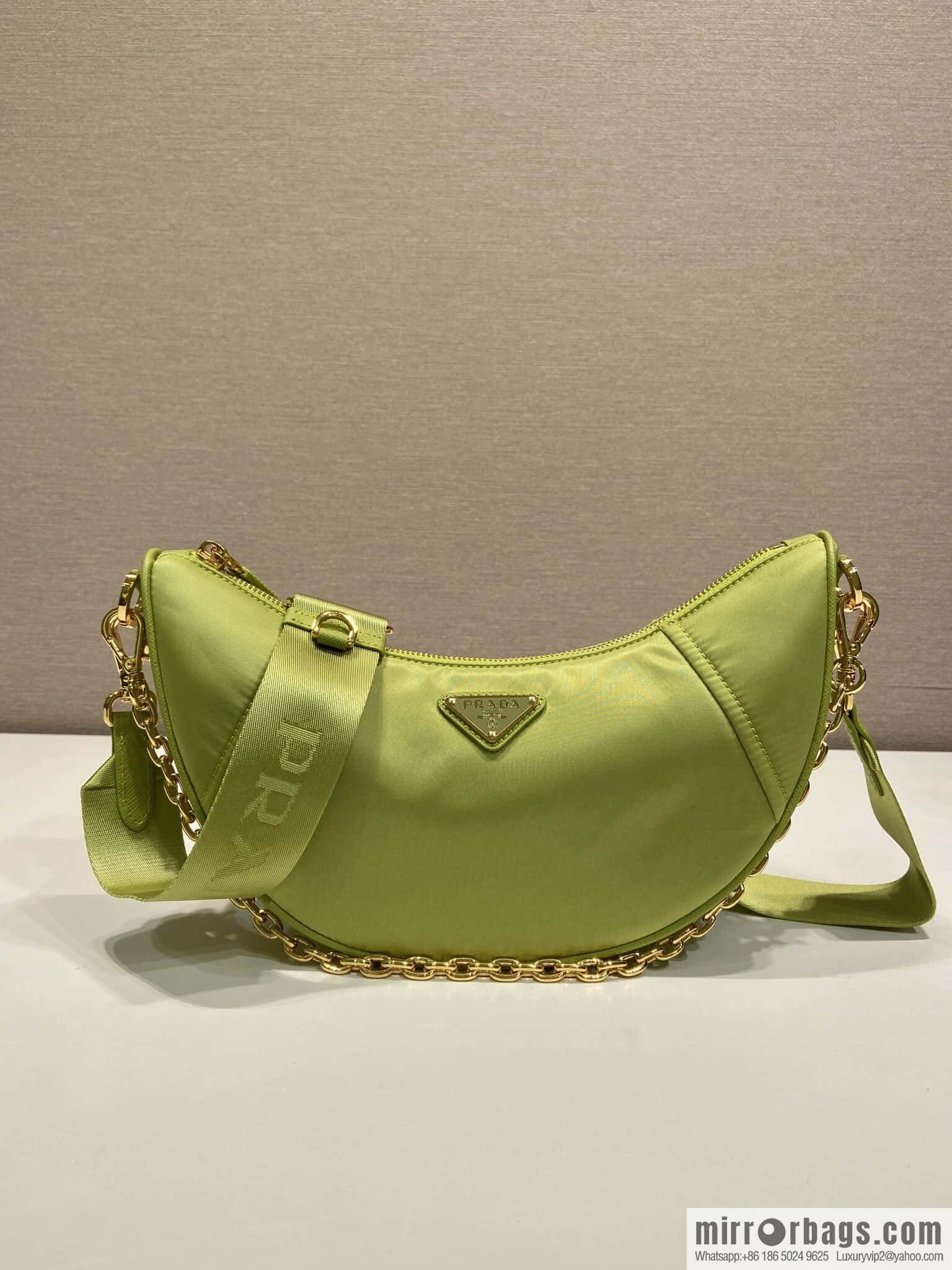 PRADA ๐ new crescent bag ๐ 1BH222 multifunctional ๐๐ green