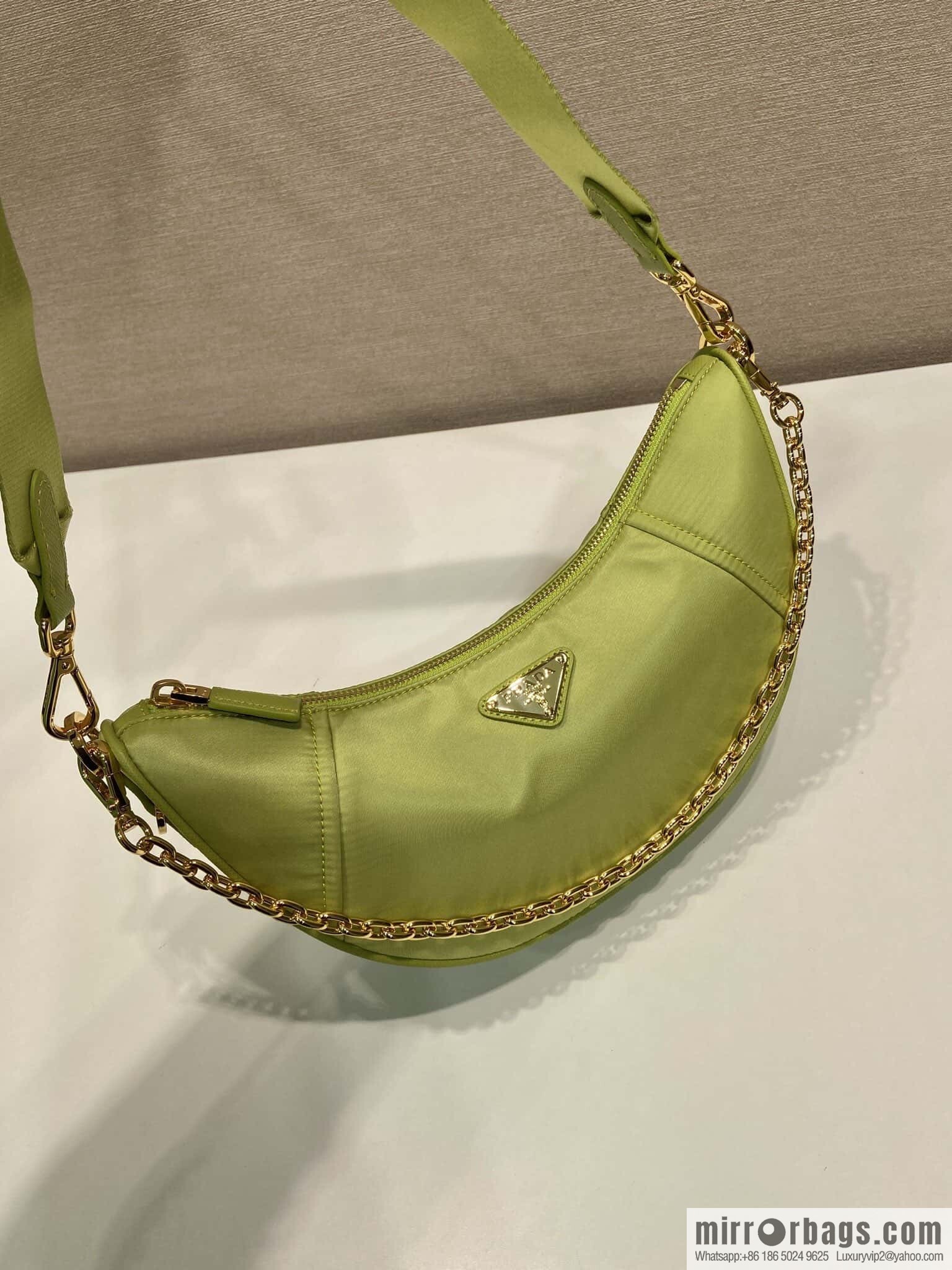 PRADA ๐ new crescent bag ๐ 1BH222 multifunctional ๐๐ green