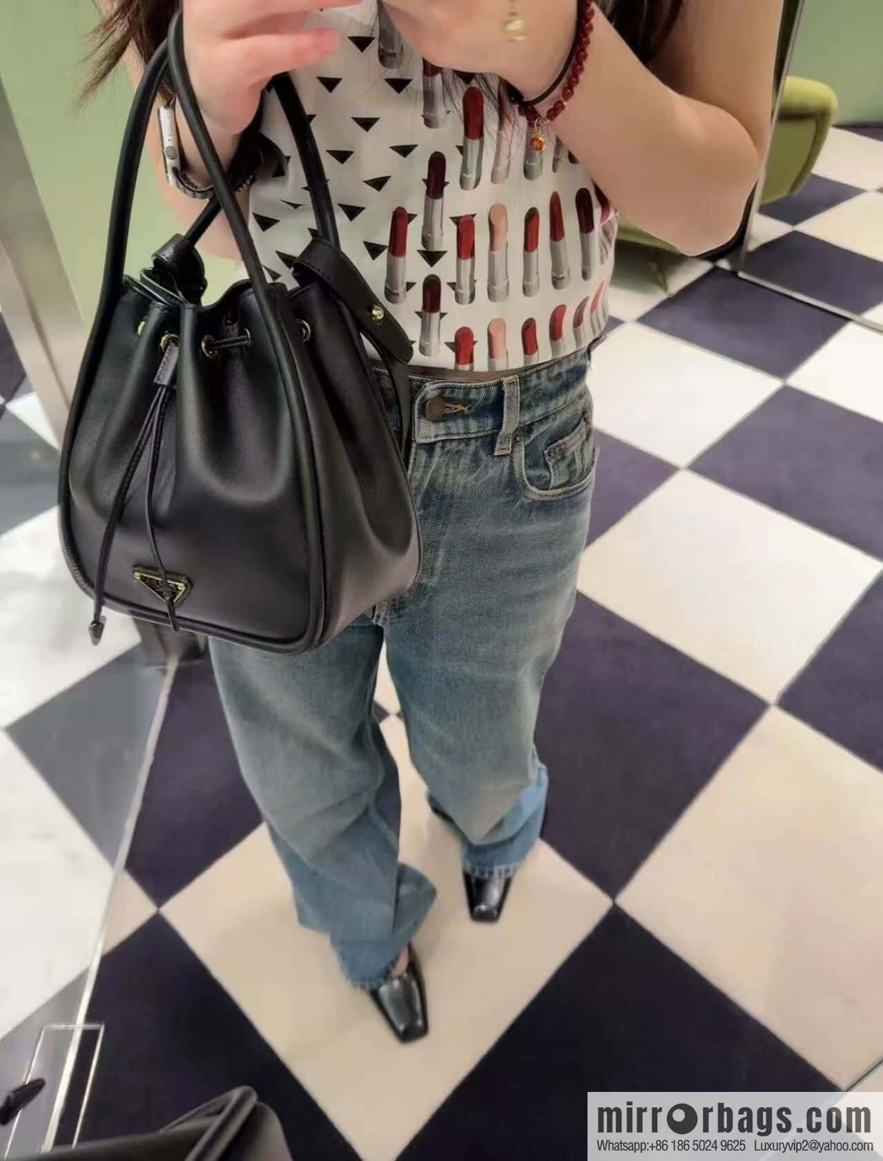 PRADA 🎉 new bucket bag 🎉 1BE087🎉🎉