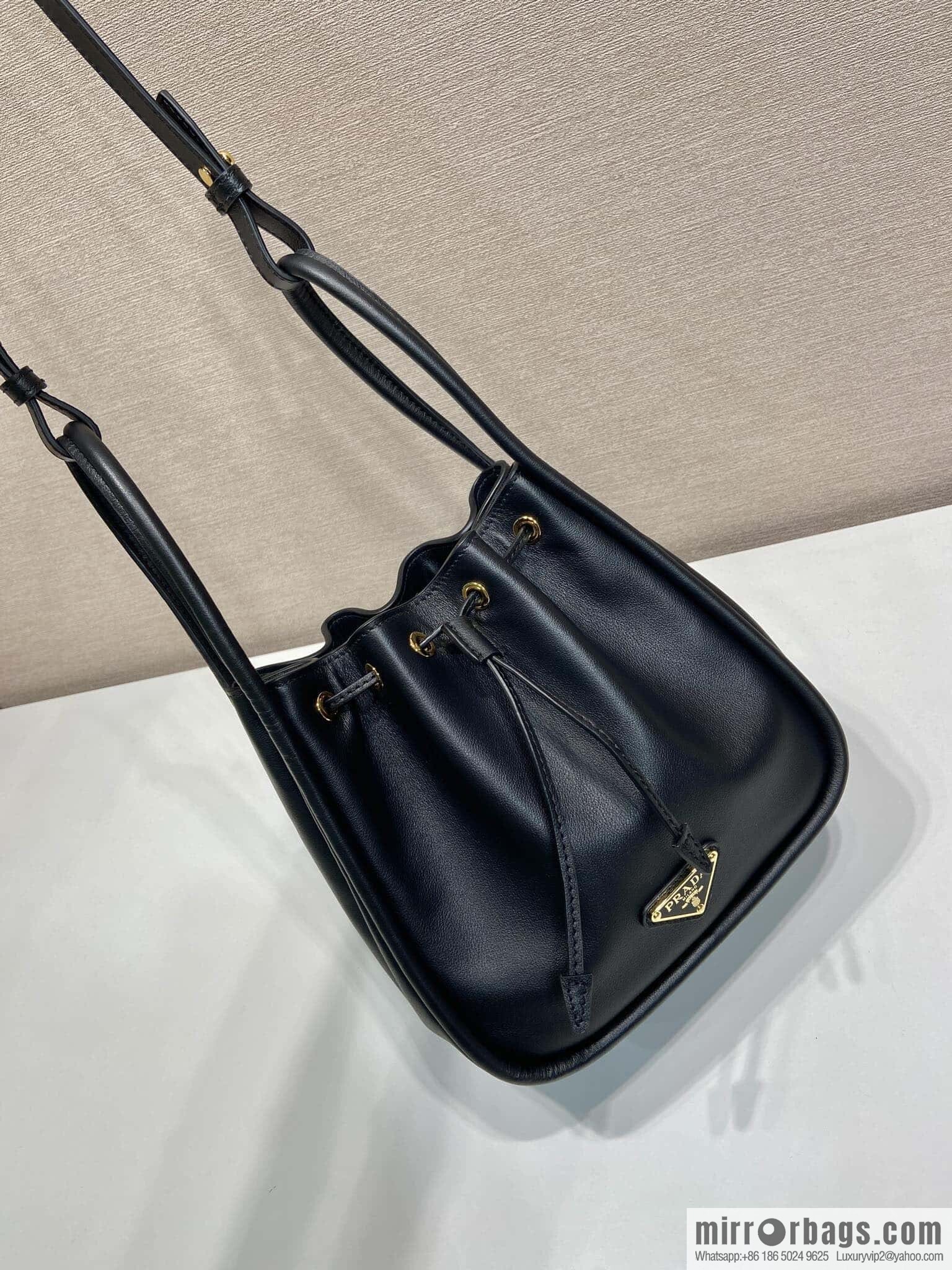 PRADA 🎉 new bucket bag 🎉 1BE087🎉🎉