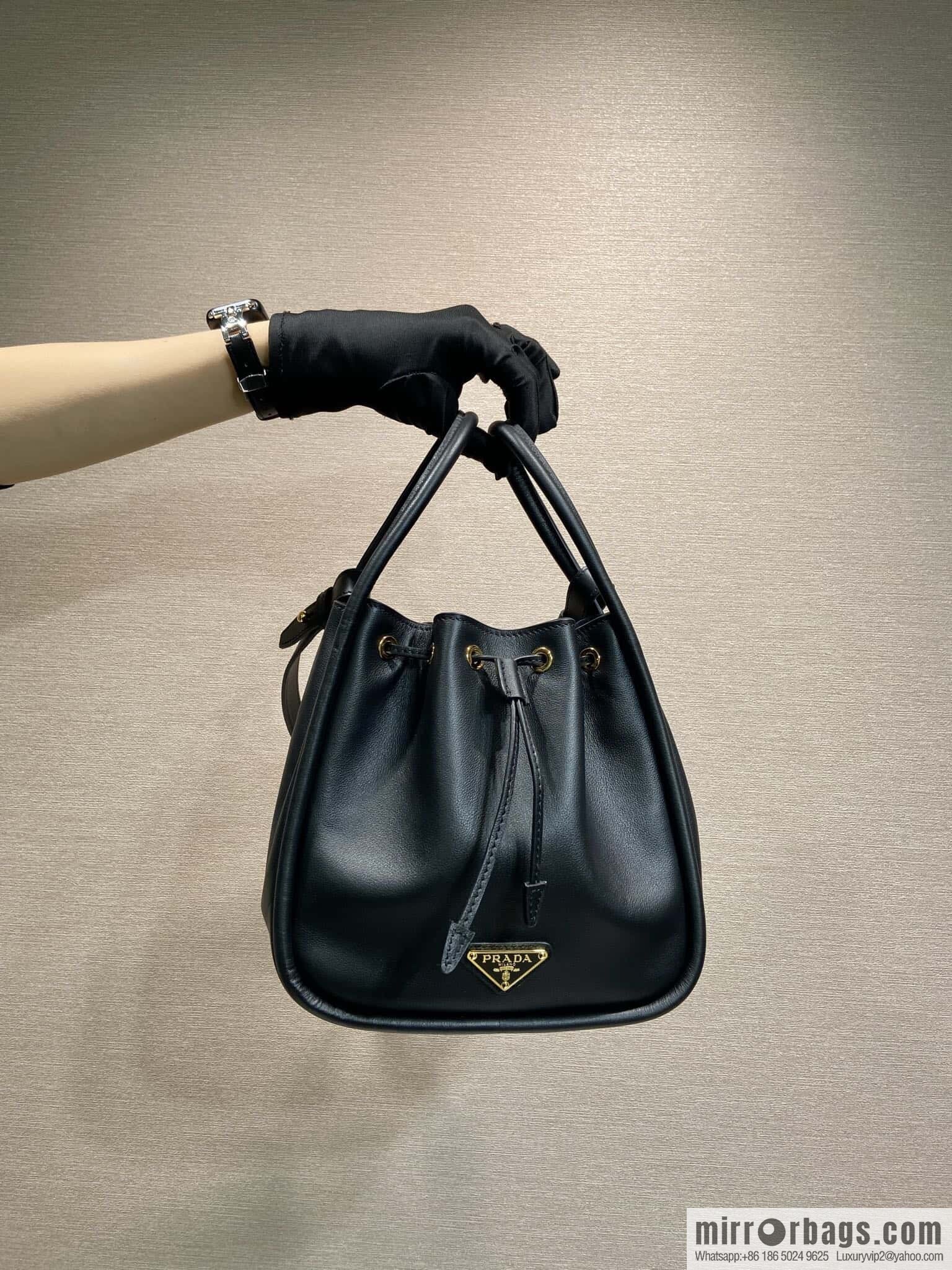 PRADA 🎉 new bucket bag 🎉 1BE087🎉🎉