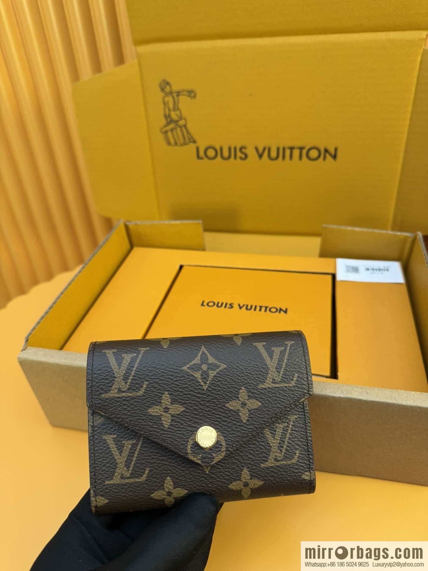 LV Victorine Wallet M41938 Gold Buckle