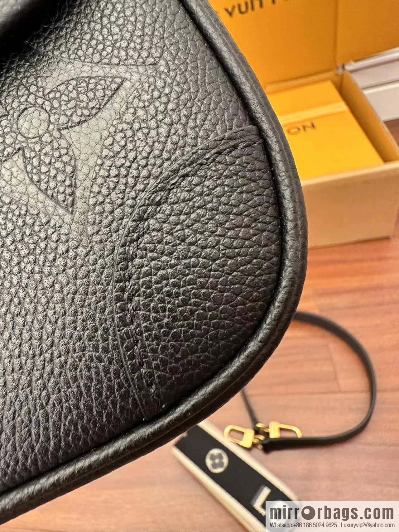 LV M46386 DIANE handbag