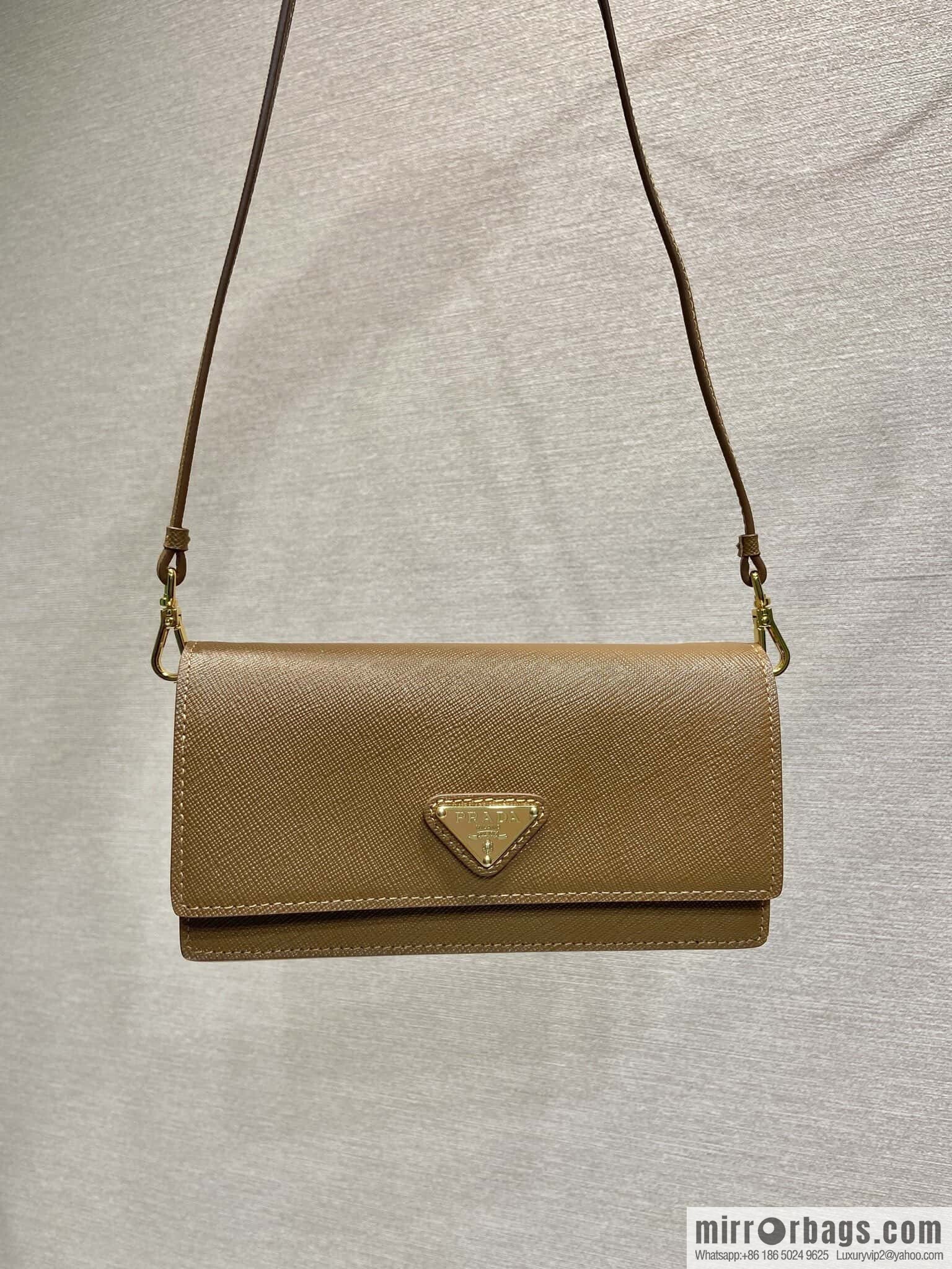 PRADA 🎉 new mini handbag 🎉 1NF059 mobile phone bag 🎉🎉 caramel color