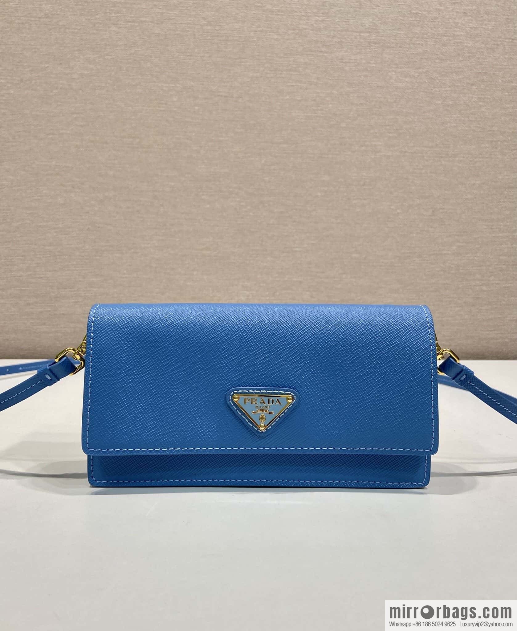 PRADA 🎉 new mini handbag 🎉 1NF059 mobile phone bag 🎉🎉 blue