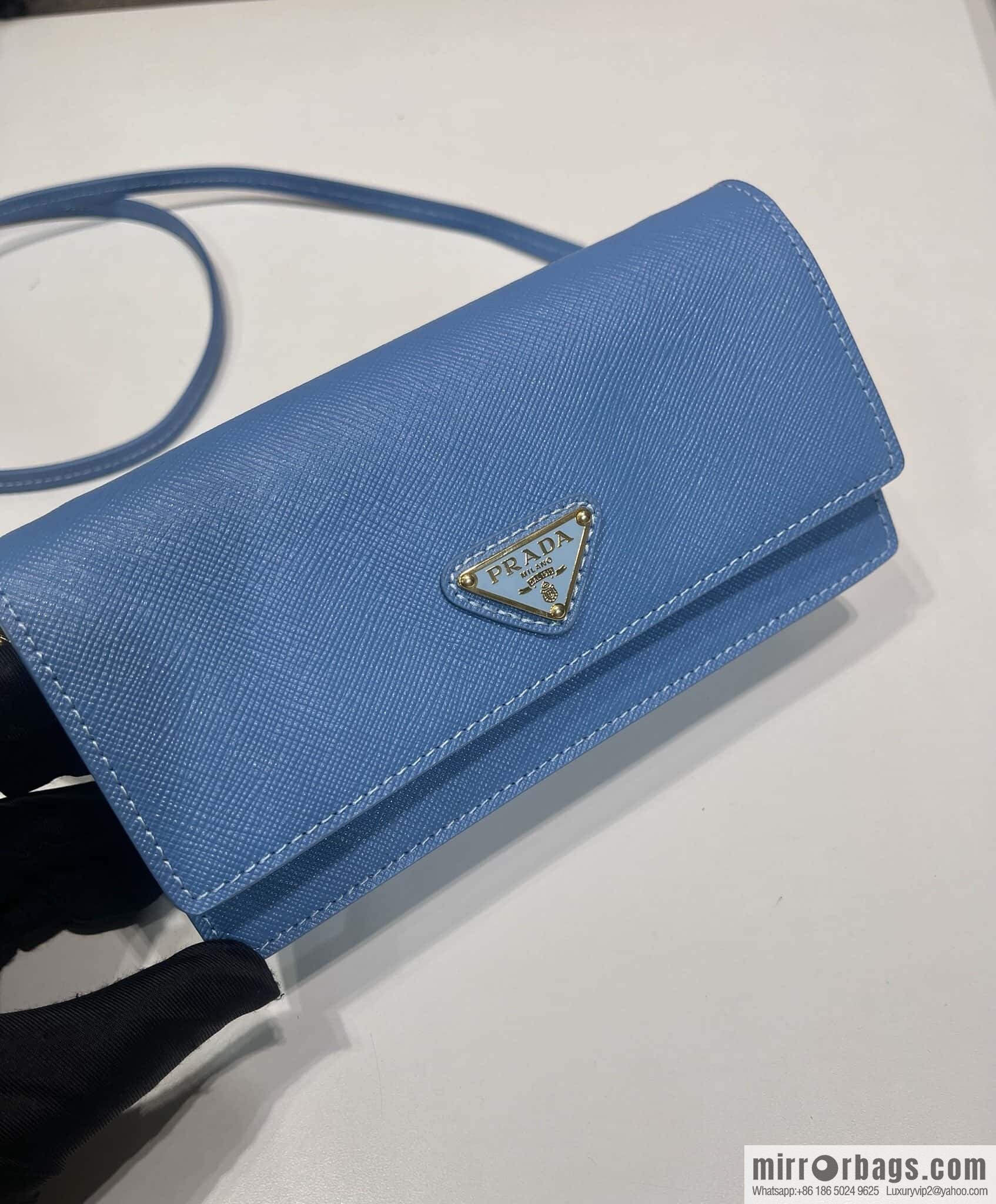 PRADA 🎉 new mini handbag 🎉 1NF059 mobile phone bag 🎉🎉 blue