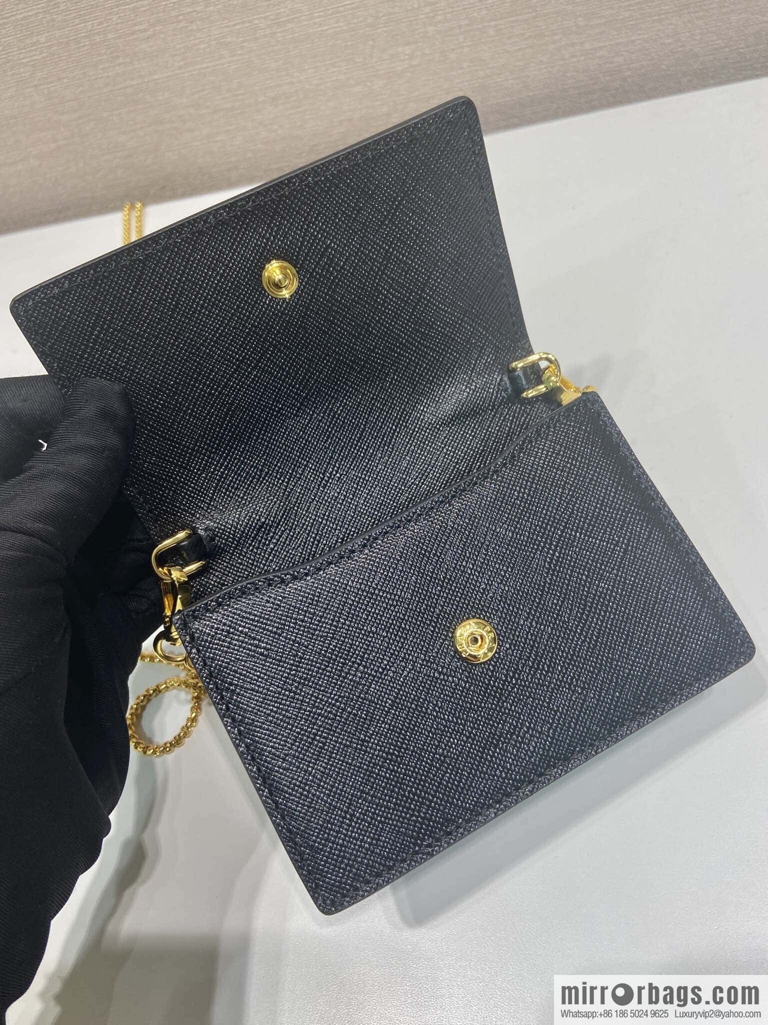 PRADA 🎉 Chain Card Case 🎉 1MR034 Mini 🎉🎉 Black