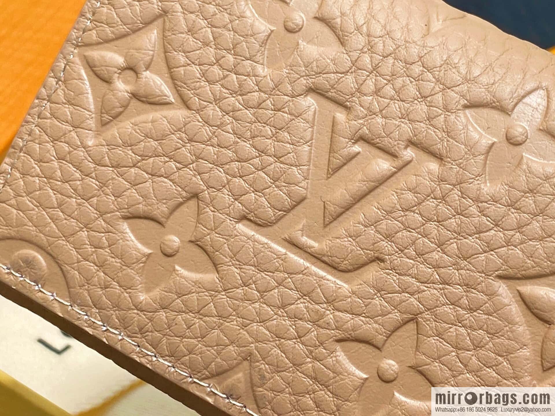 [Boutique‑grade] M13891 khaki, full leather business card holder wallet LV Ski Ms series business card holder