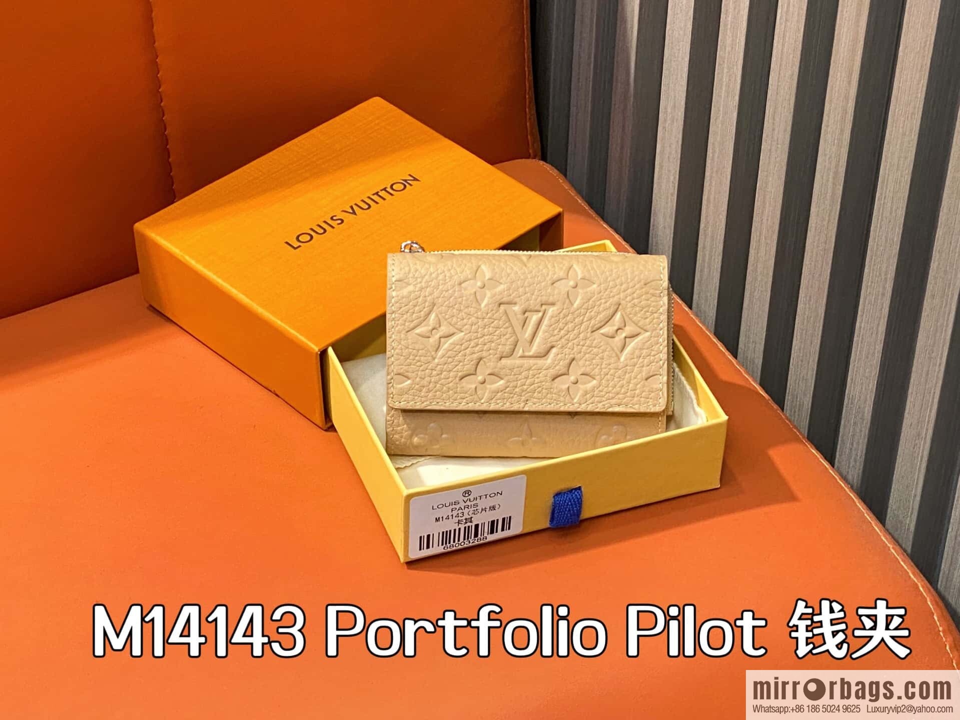[Boutique‑grade] M14143 khaki, full leather tri-fold wallet Portfolio Pilot wallet
