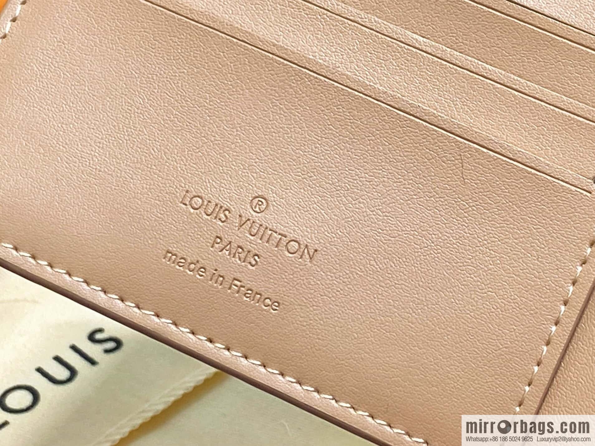 [Boutique‑grade] M14252 khaki, full leather short suit clip MULTIPLE wallet