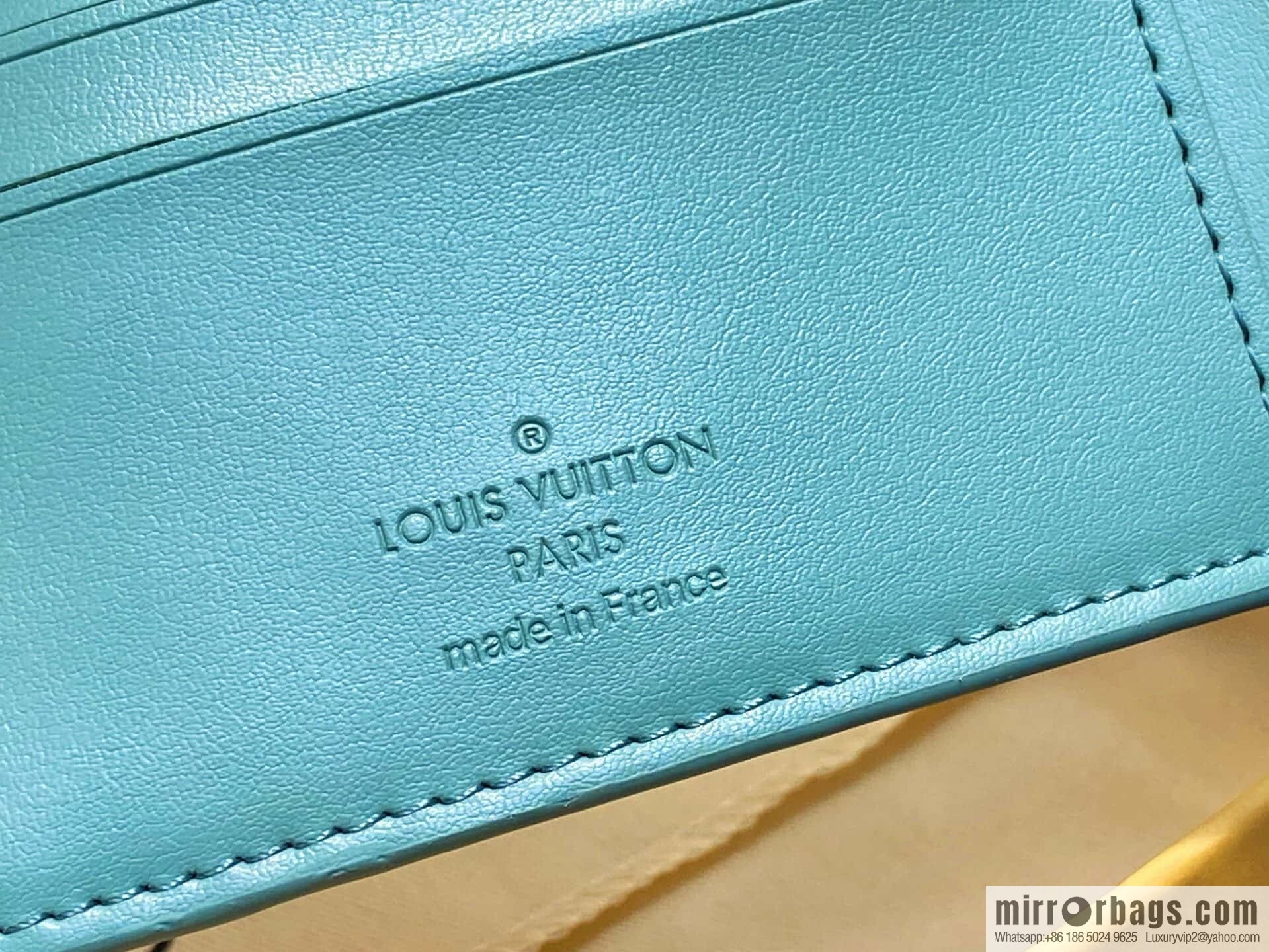 [Boutique‑grade] M14252 mint green, full leather short suit clip MULTIPLE wallet