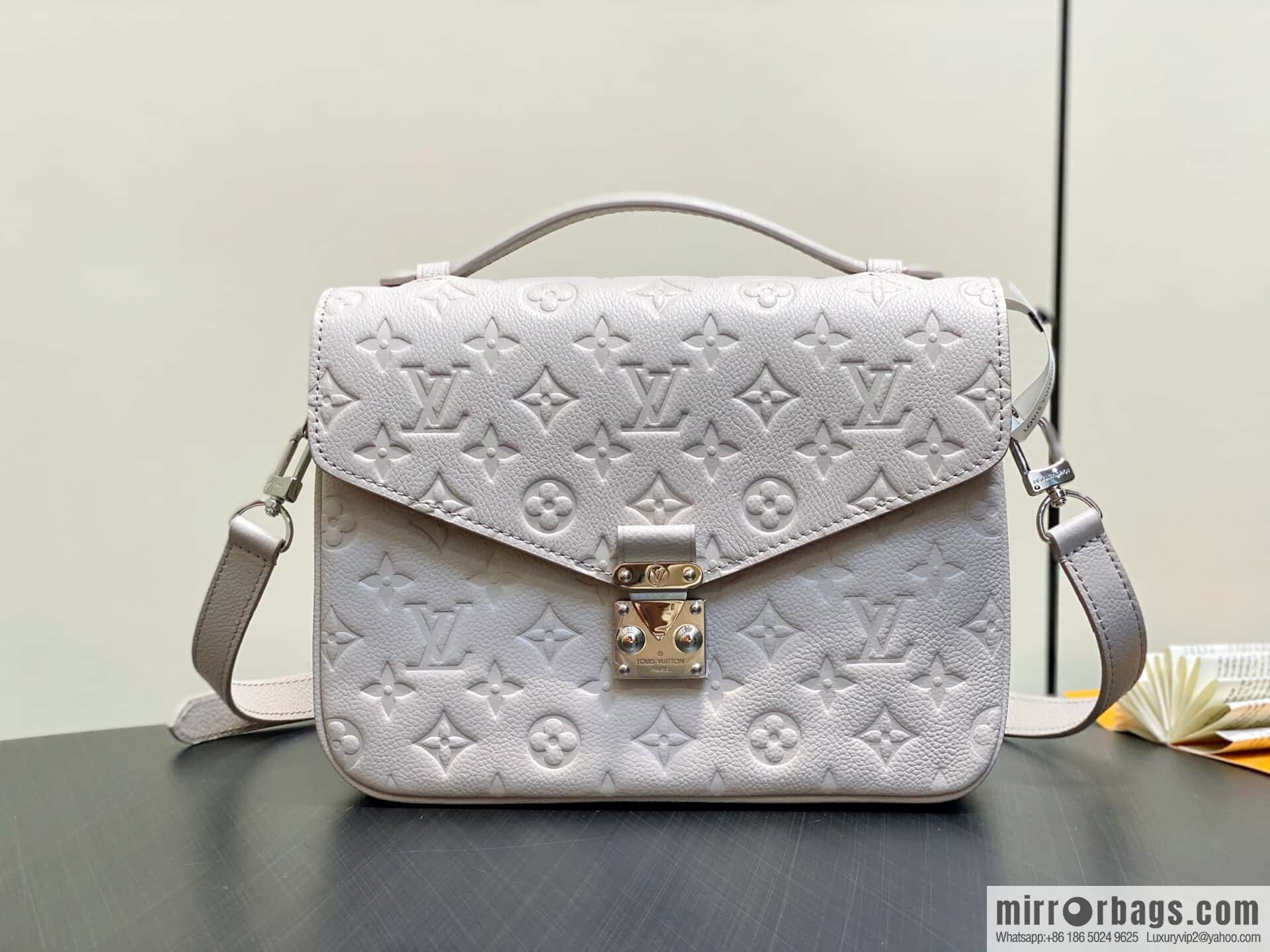 [Boutique‑grade] M41487 hazy gray taro purple, full leather embossed messenger bag Pochette Métis handbag