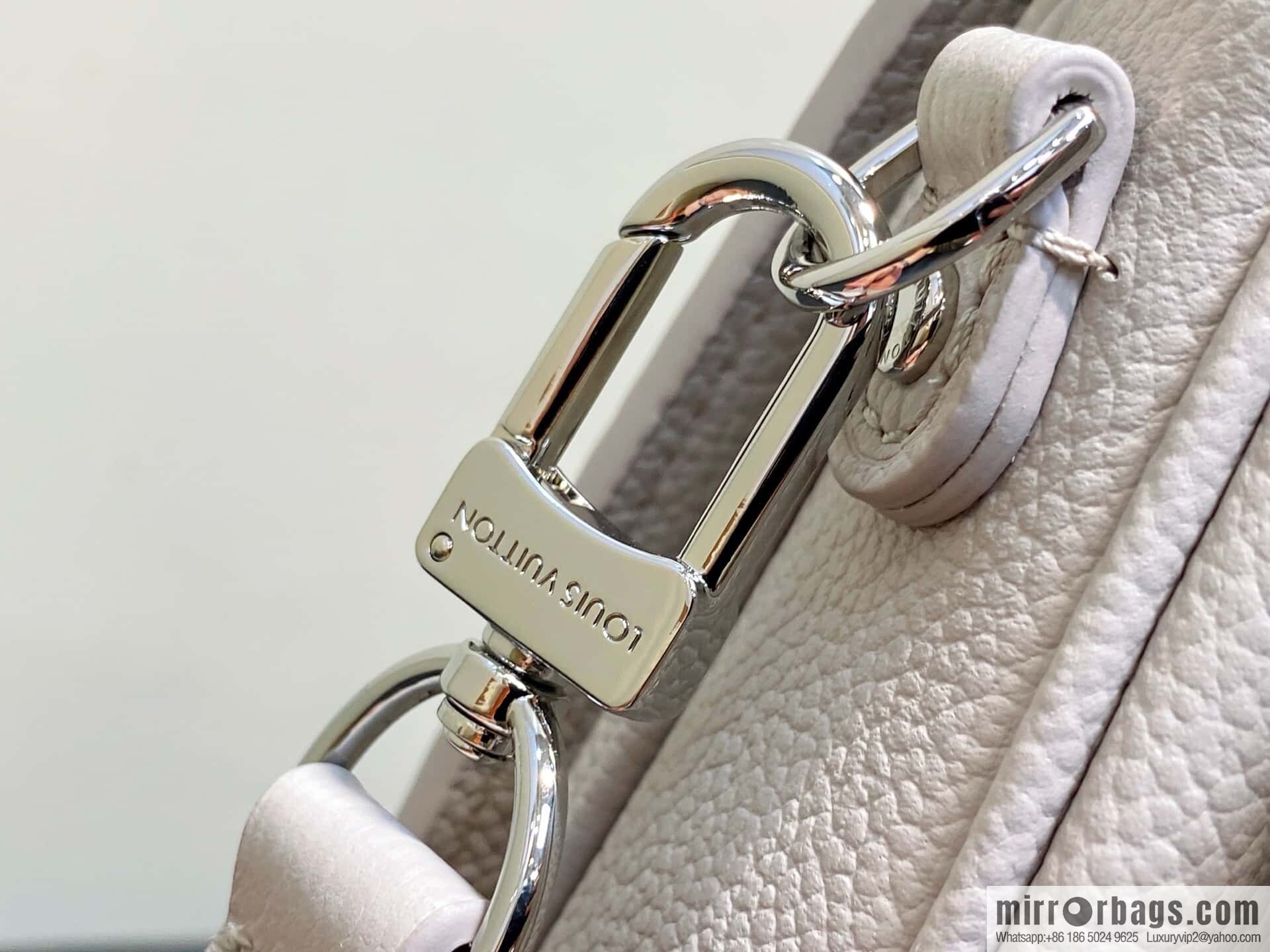 [Boutique‑grade] M41487 hazy gray taro purple, full leather embossed messenger bag Pochette Métis handbag