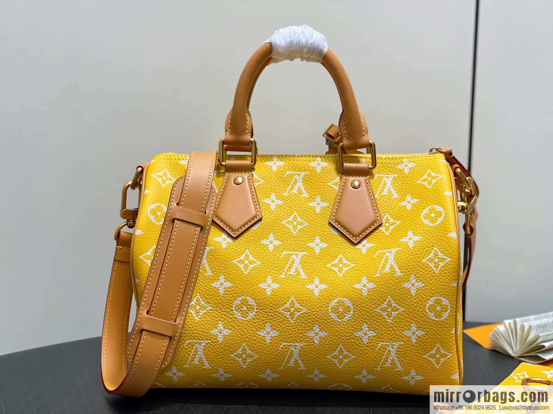[Boutique‑grade] M21114 yellow, full leather pillow bag speedy SPEEDY P9 BANDOULIZRE30 handbag