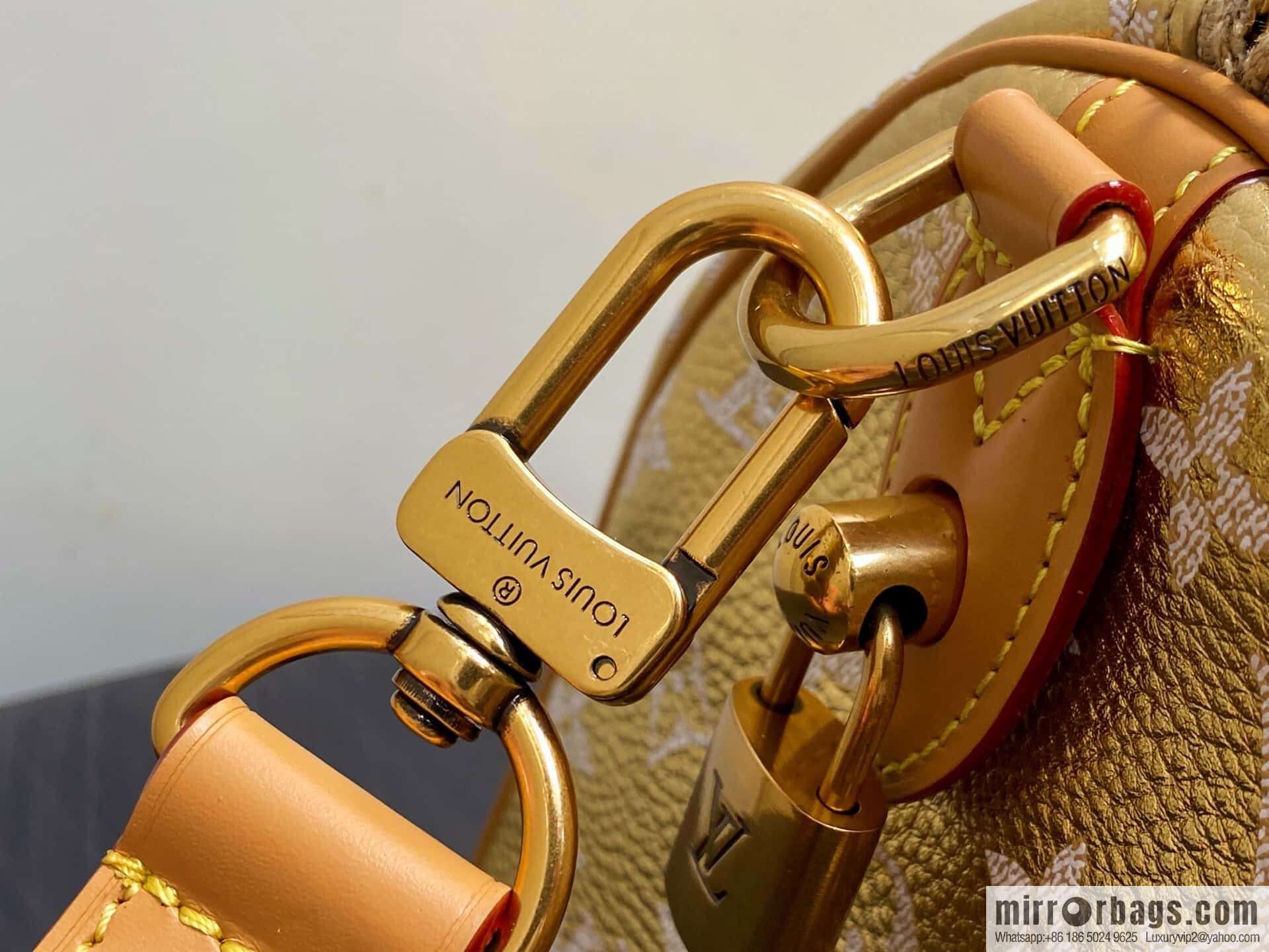 [Boutique‑grade] M24440 gold, full leather speedy pillow bag SPEEDY P9 BANDOULIZRE25 handbag