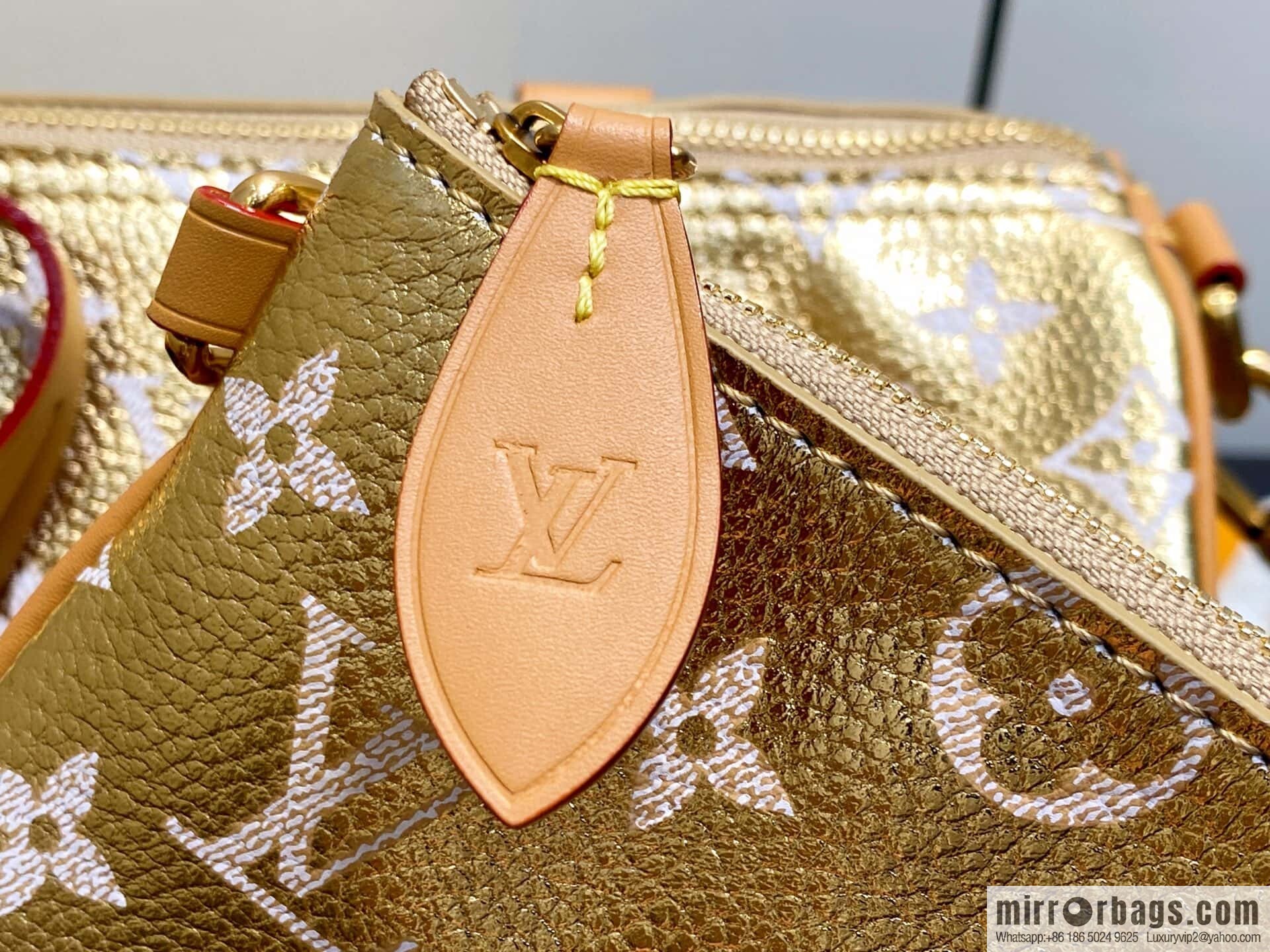 [Boutique‑grade] M24440 gold, full leather speedy pillow bag SPEEDY P9 BANDOULIZRE25 handbag