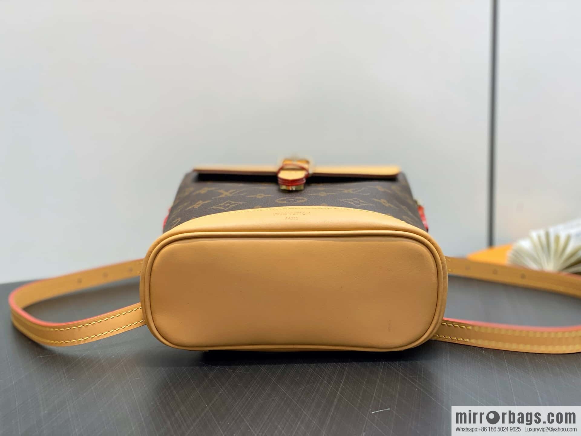 [Boutique‑grade] M14651 presbyopia yellow leather, mini backpack SOHO mini backpack