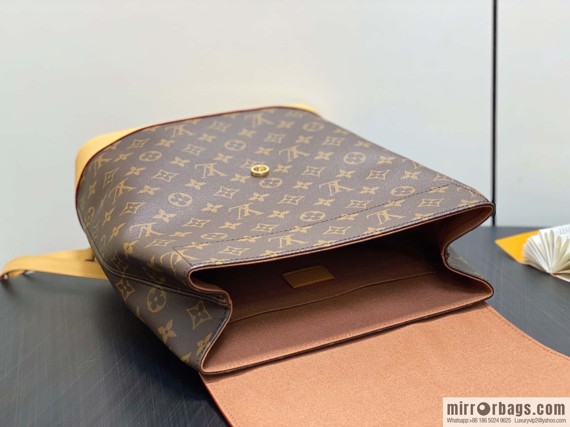 [Boutique‑grade] M14653 presbyopia yellow leather, backpack SOHO backpack