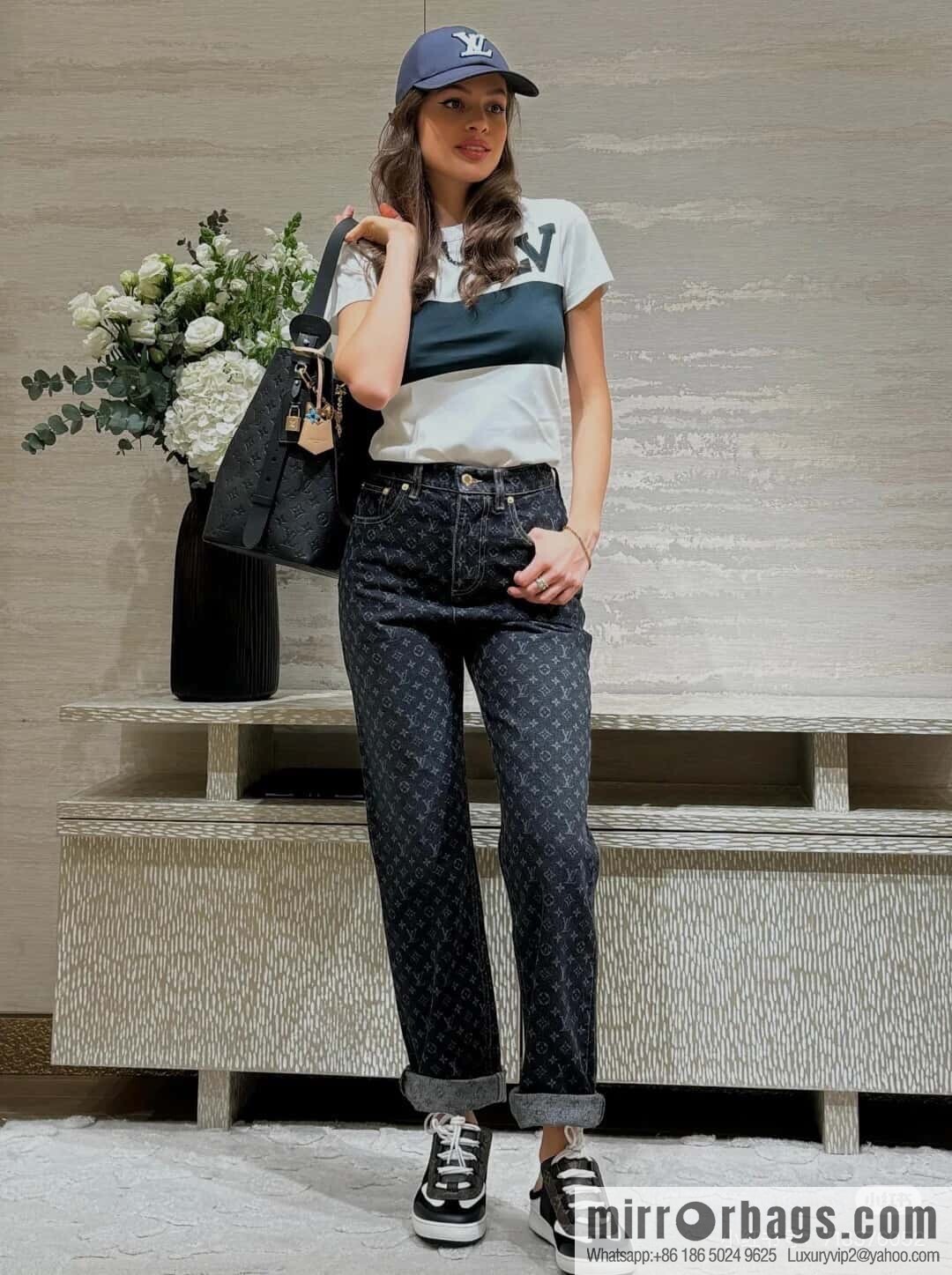 [Boutique‑grade] M13044 black, full leather embossed bucket bag All In large handbag, this All In large handbag
