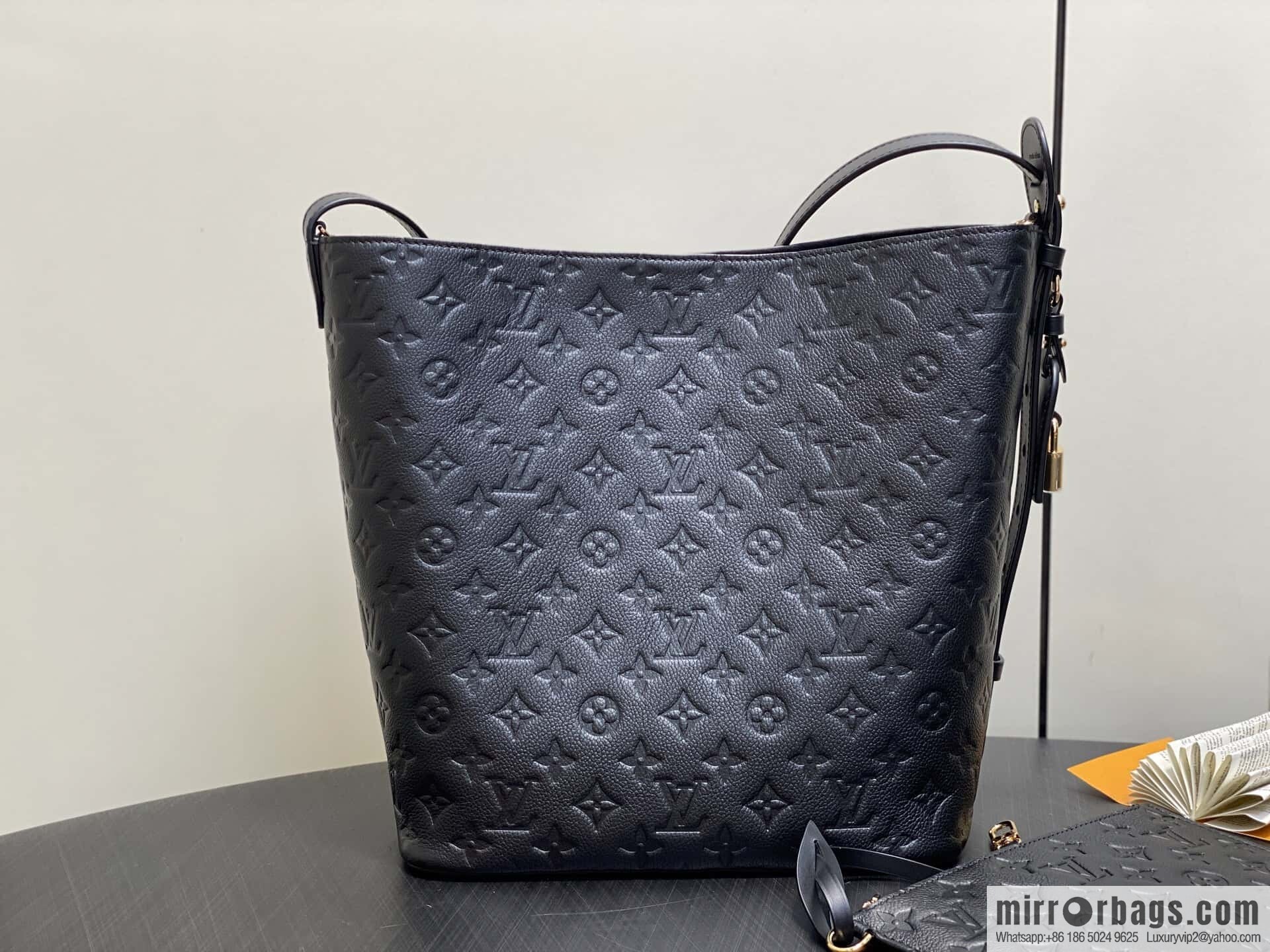 [Boutique‑grade] M13044 black, full leather embossed bucket bag All In large handbag, this All In large handbag