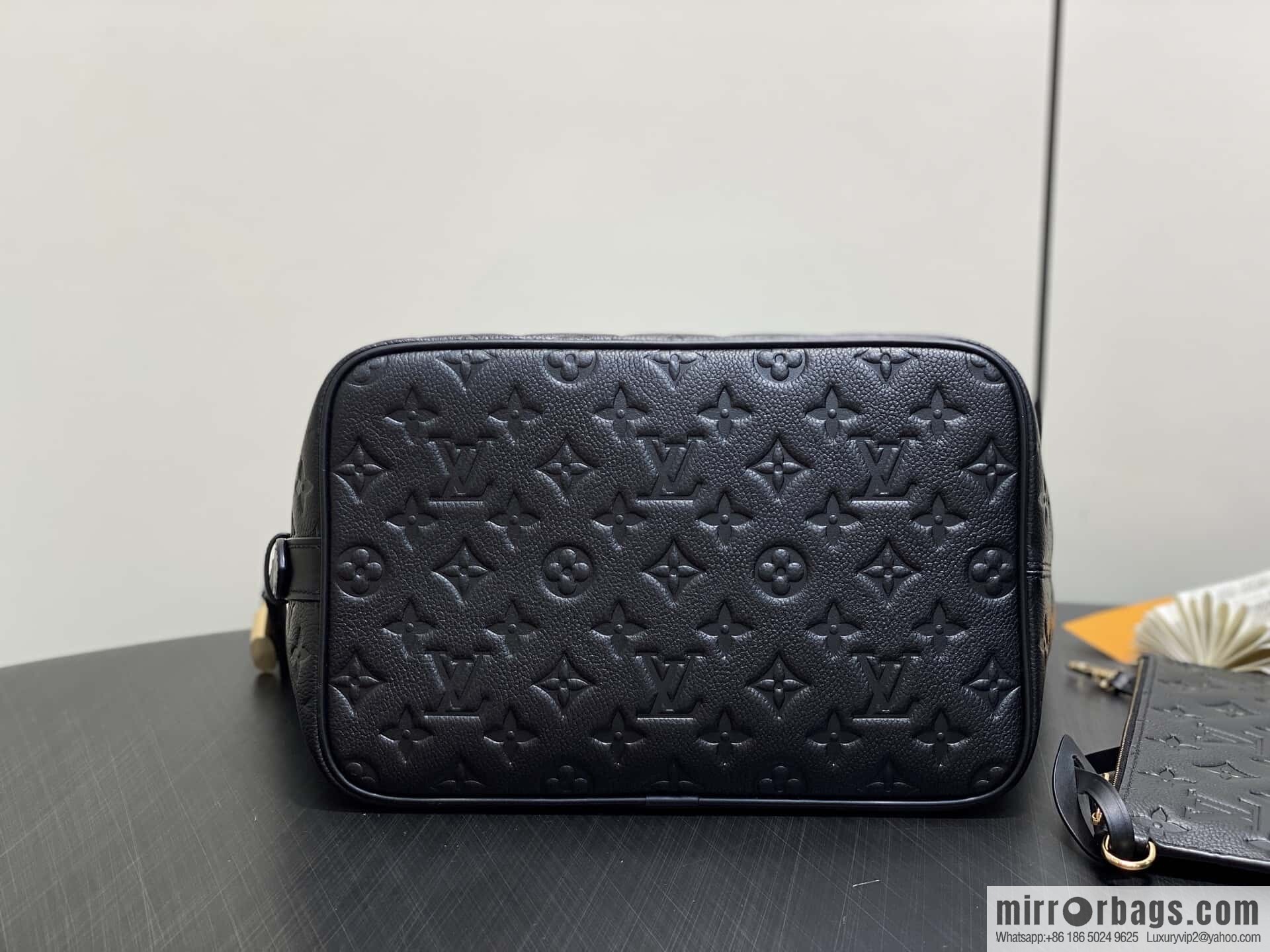 [Boutique‑grade] M13044 black, full leather embossed bucket bag All In large handbag, this All In large handbag