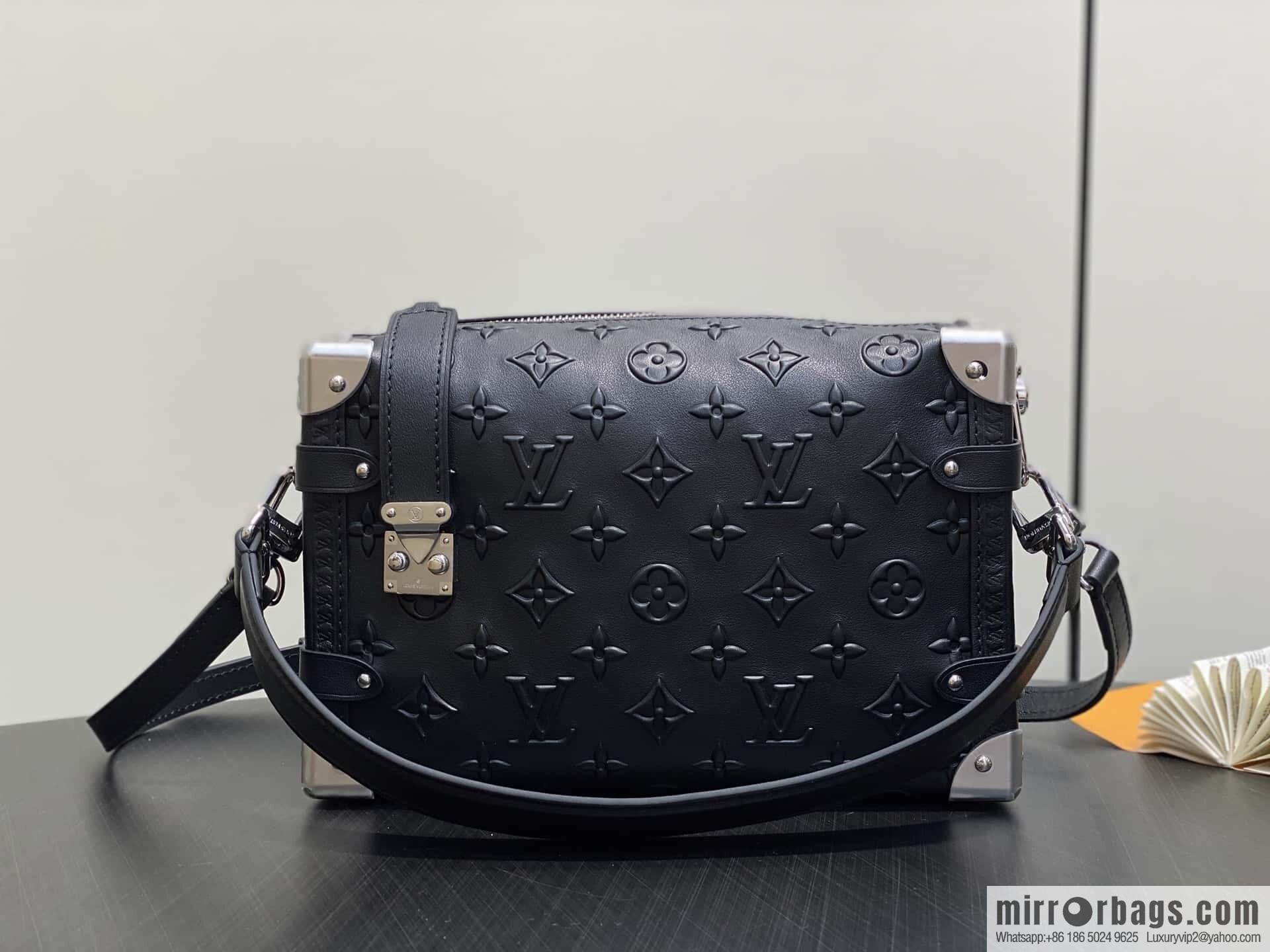 [Boutique‑grade] M14572 black full leather, soft box bag box Petite Malle handbag